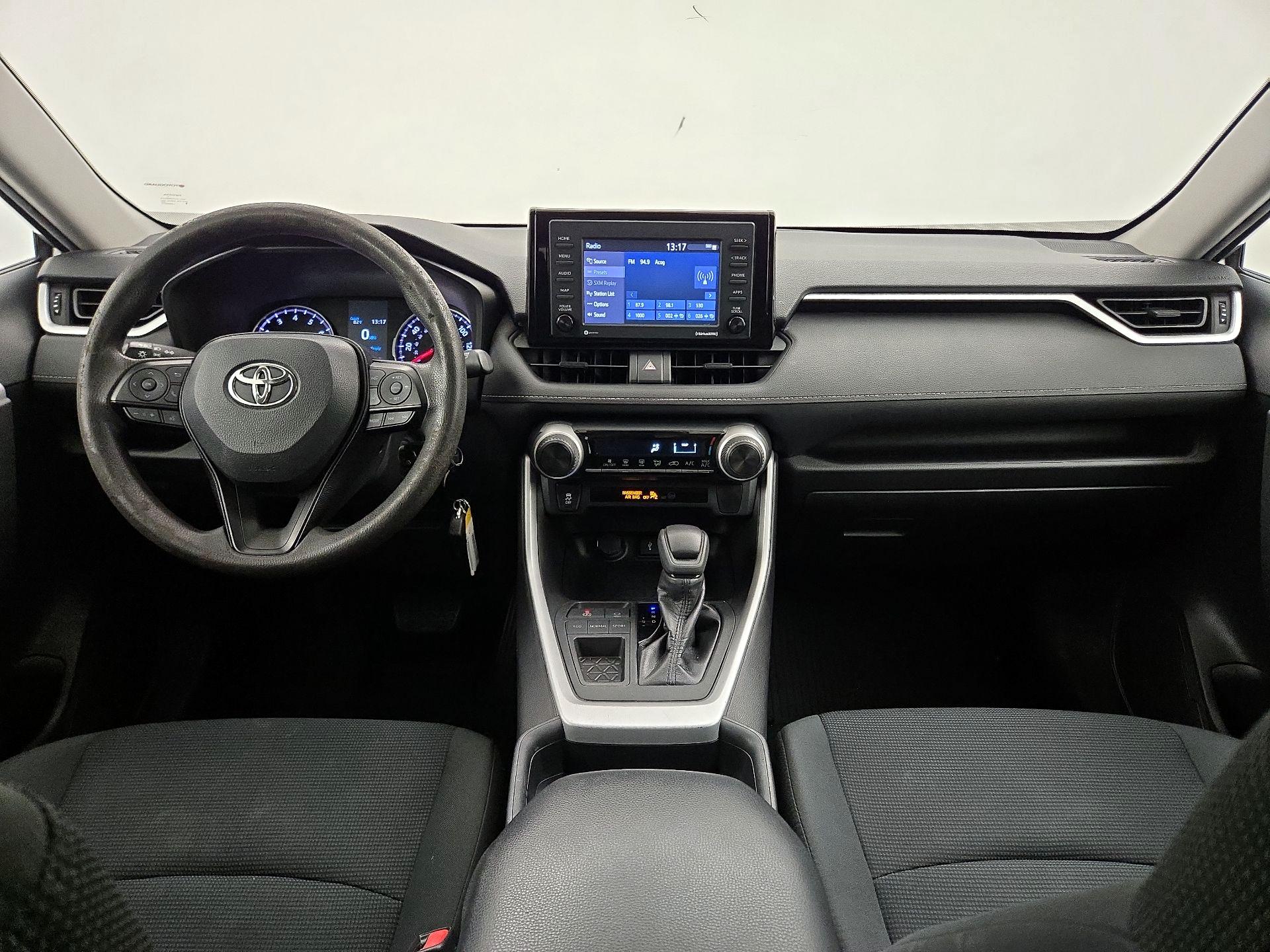 Thumbnail: 2020 Toyota RAV4 - 9