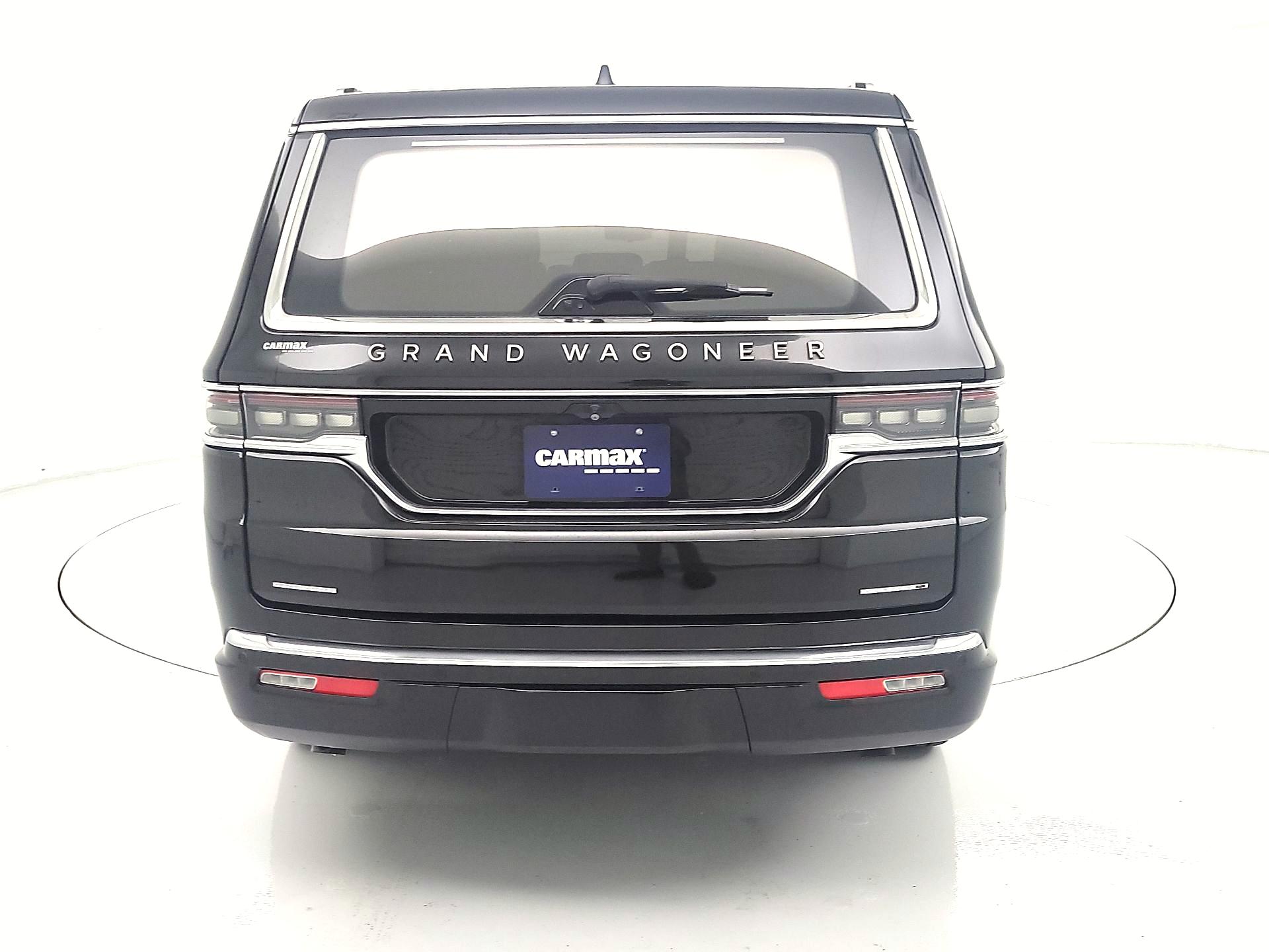Thumbnail: 2022 Jeep Grand Wagoneer - 6