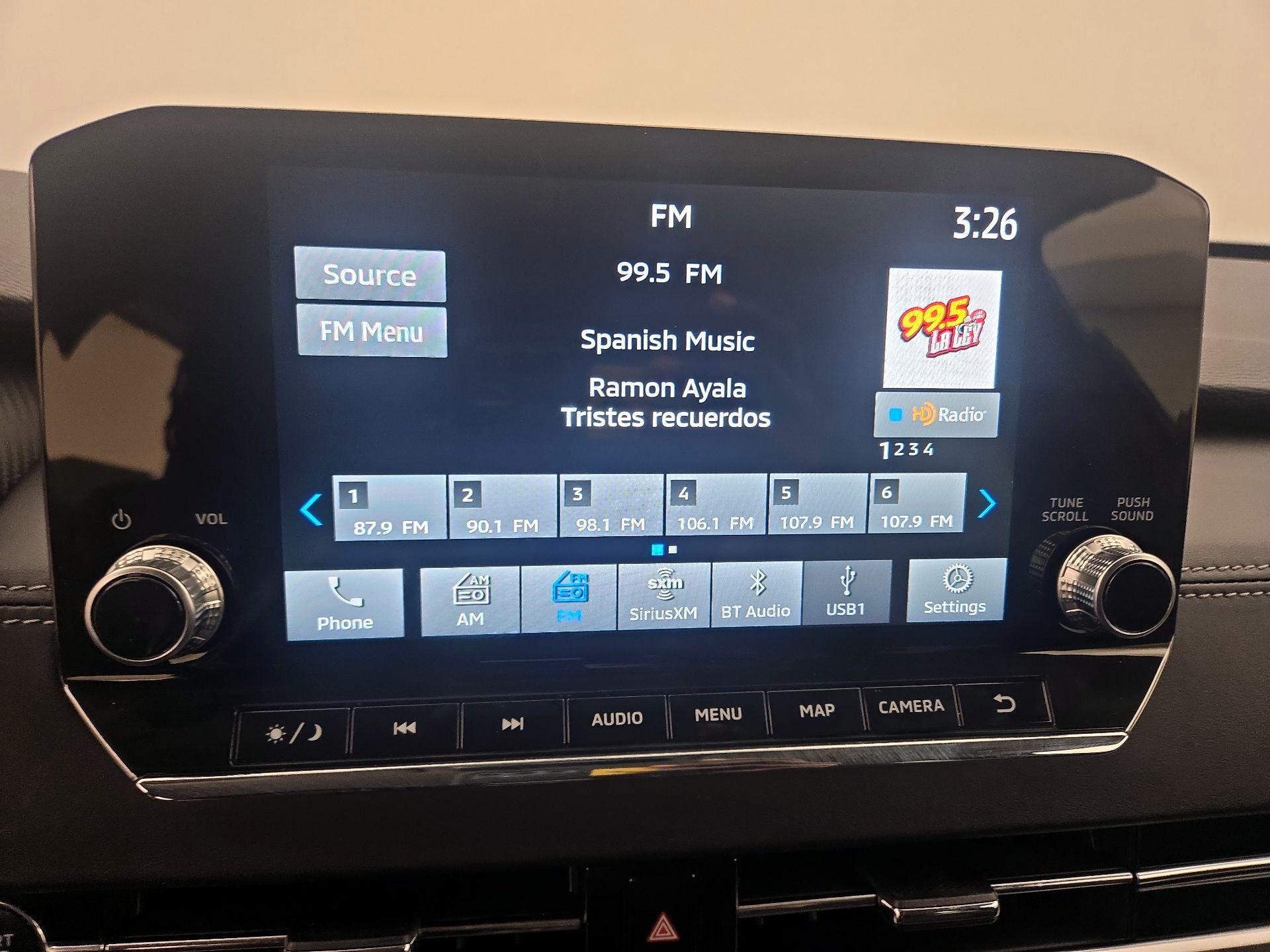 Thumbnail: 2022 Mitsubishi Outlander - 16