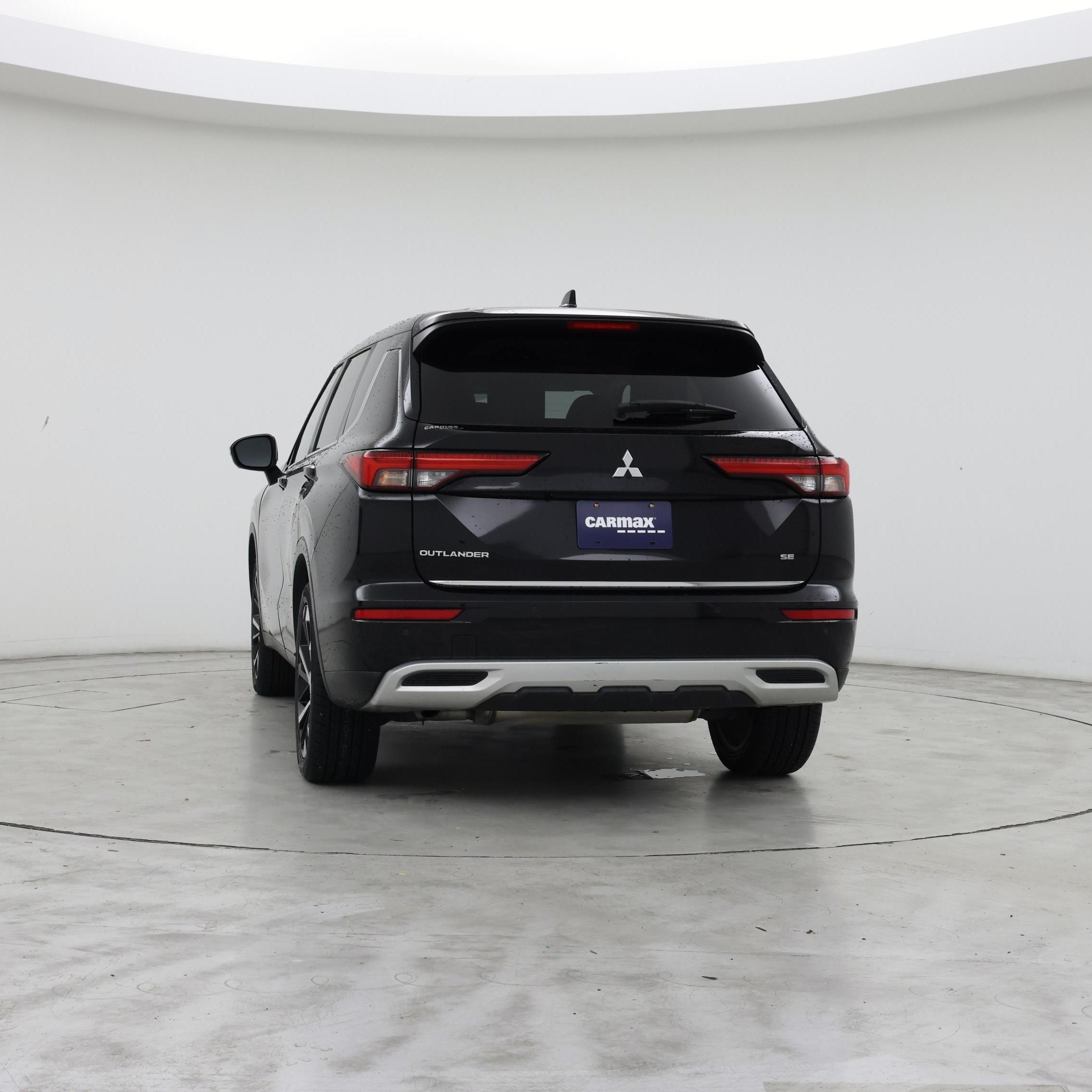 Thumbnail: 2022 Mitsubishi Outlander - 6