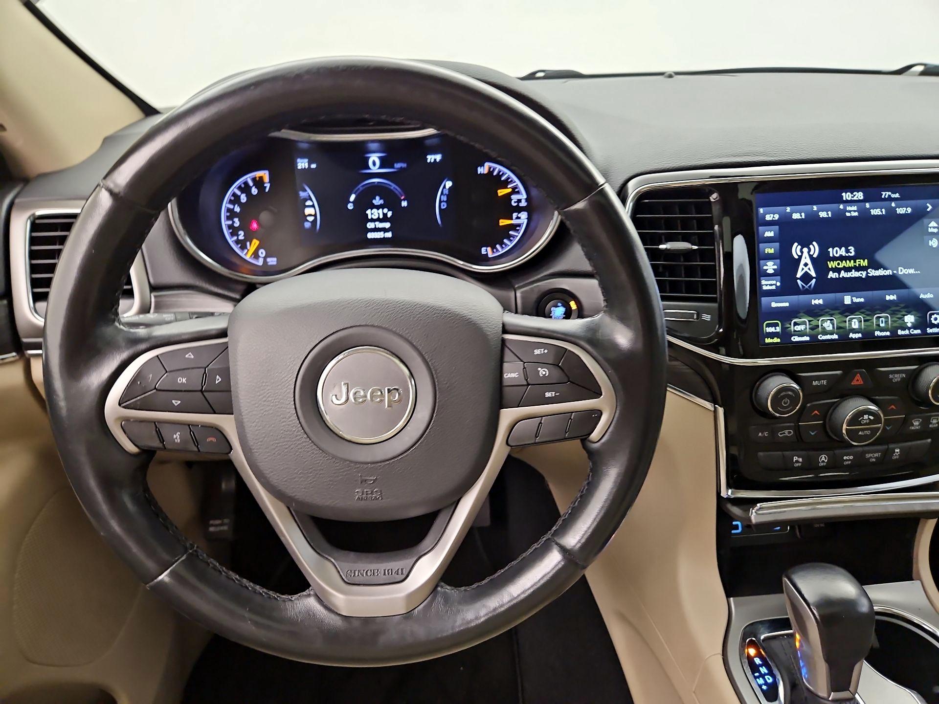 Thumbnail: 2020 Jeep Grand Cherokee - 10