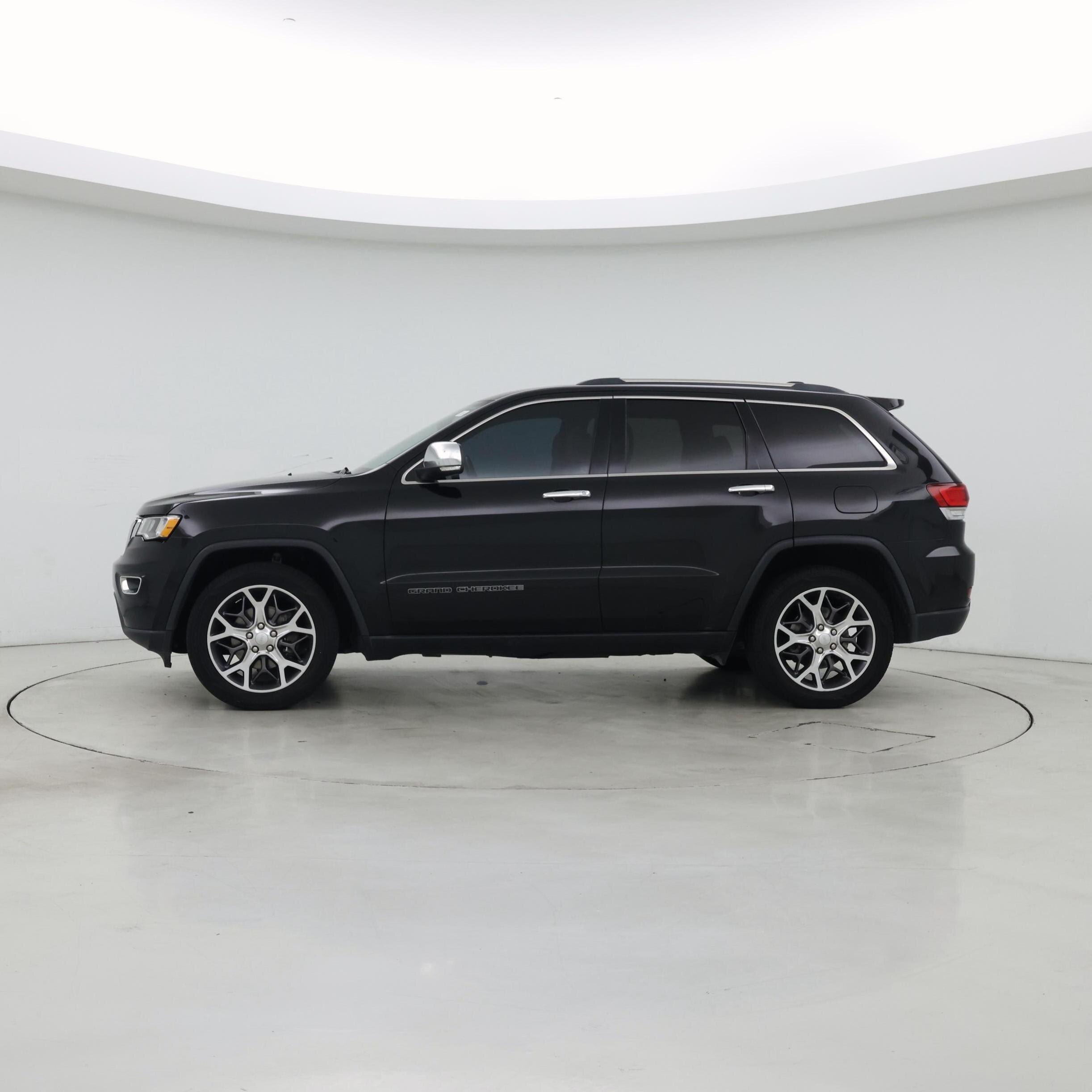 Thumbnail: 2020 Jeep Grand Cherokee - 3