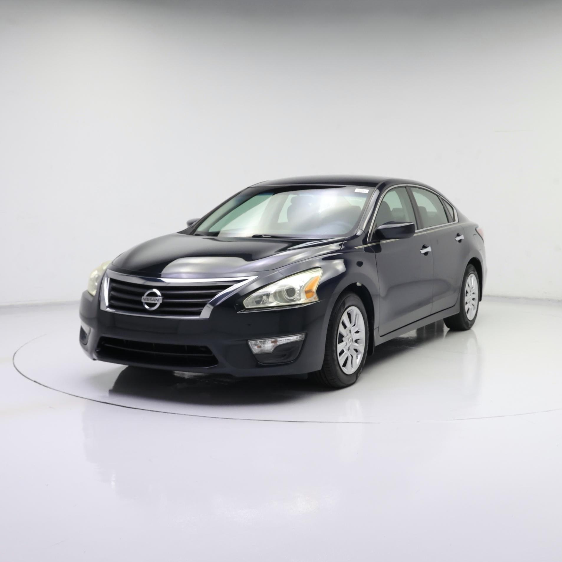 Thumbnail: 2014 Nissan Altima - 4