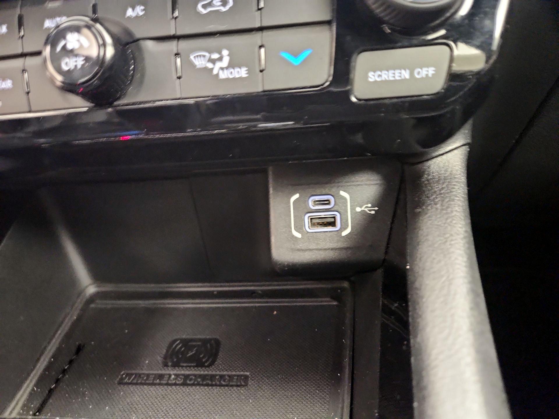 Thumbnail: 2023 Jeep Compass - 19