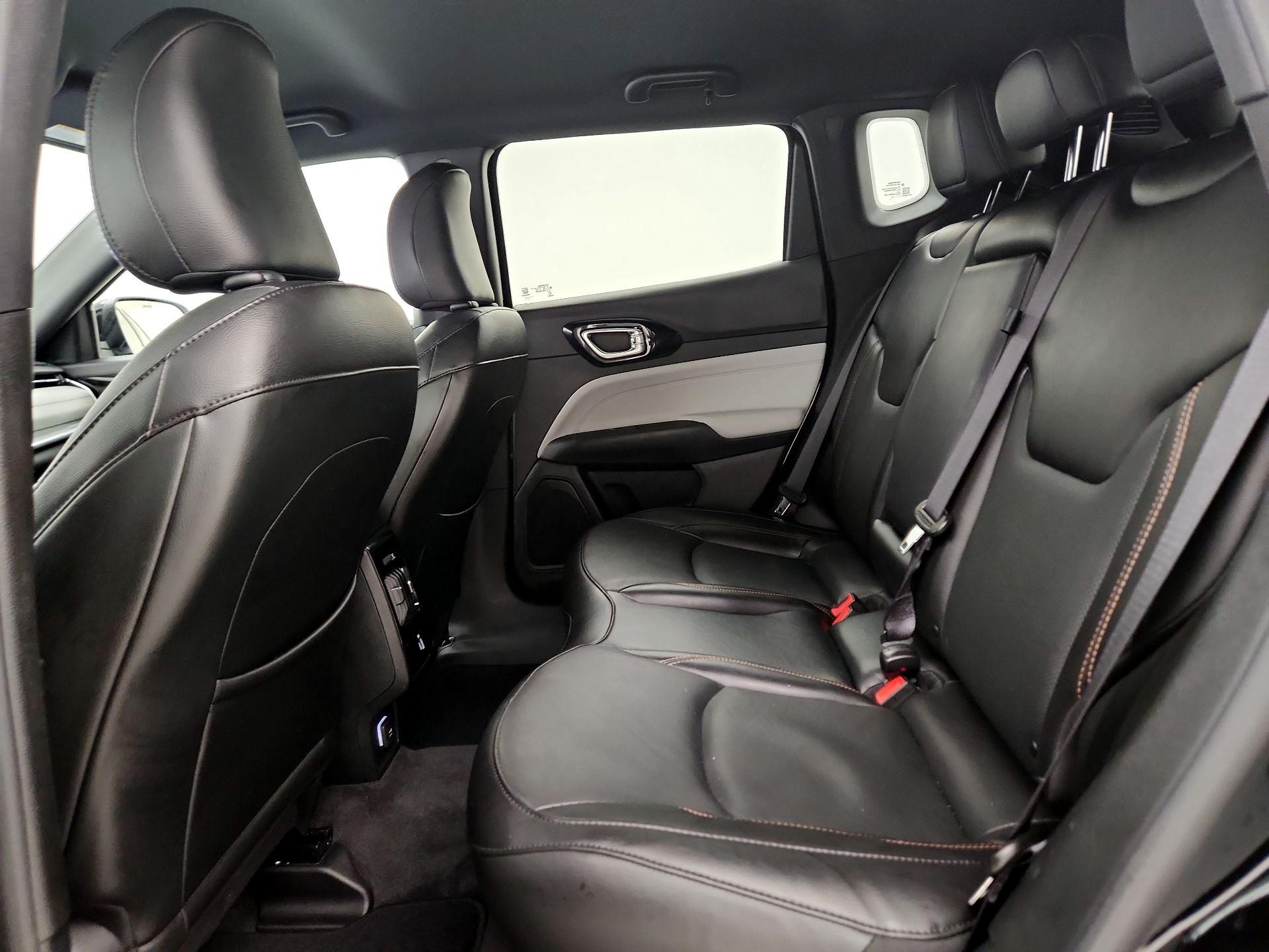 Thumbnail: 2023 Jeep Compass - 20