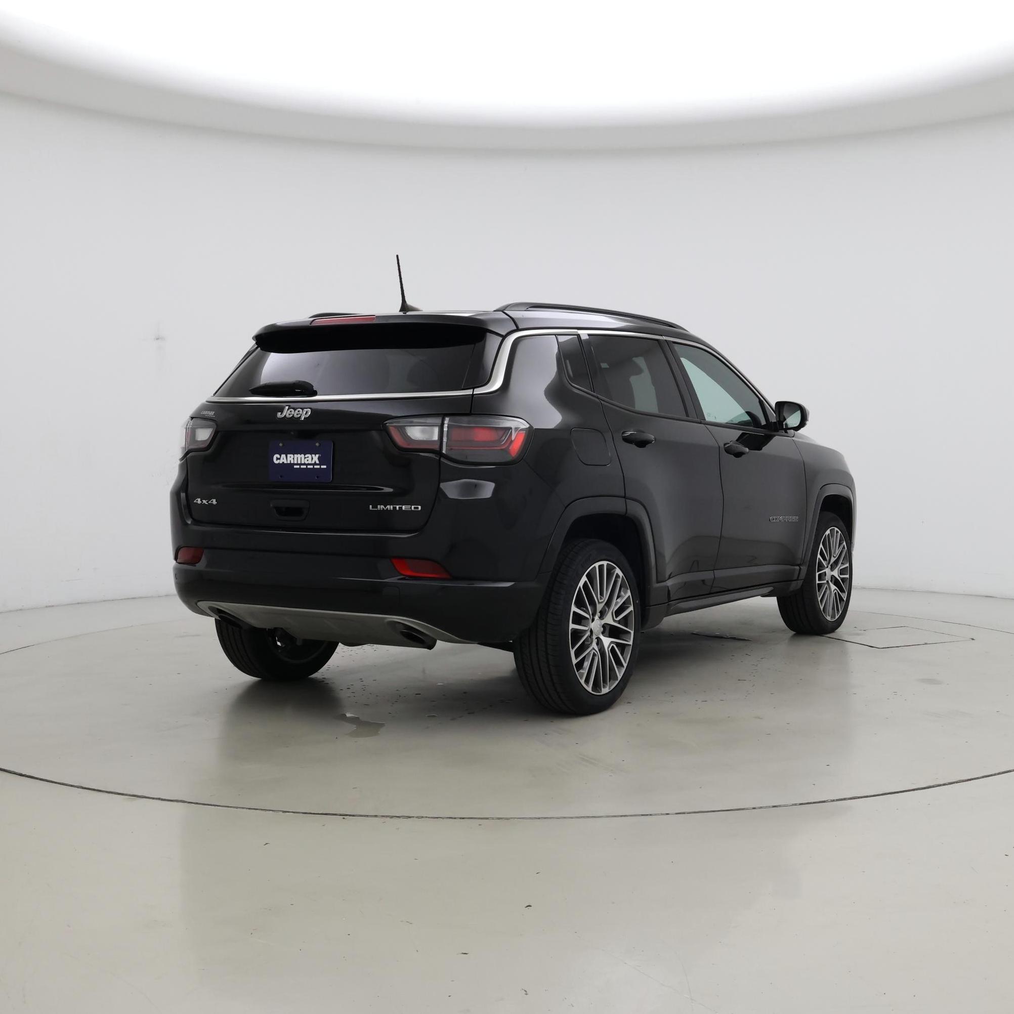 Thumbnail: 2023 Jeep Compass - 8