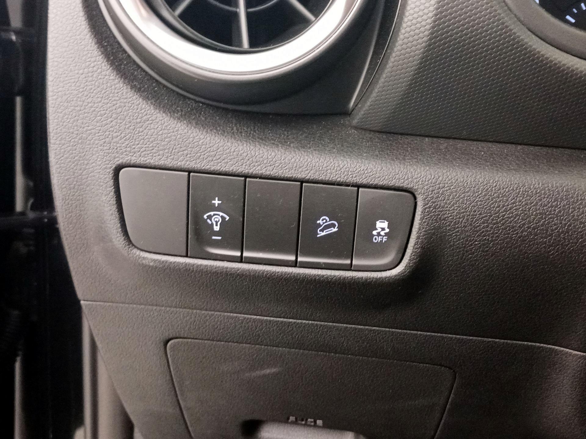 Thumbnail: 2023 Hyundai Kona - 13