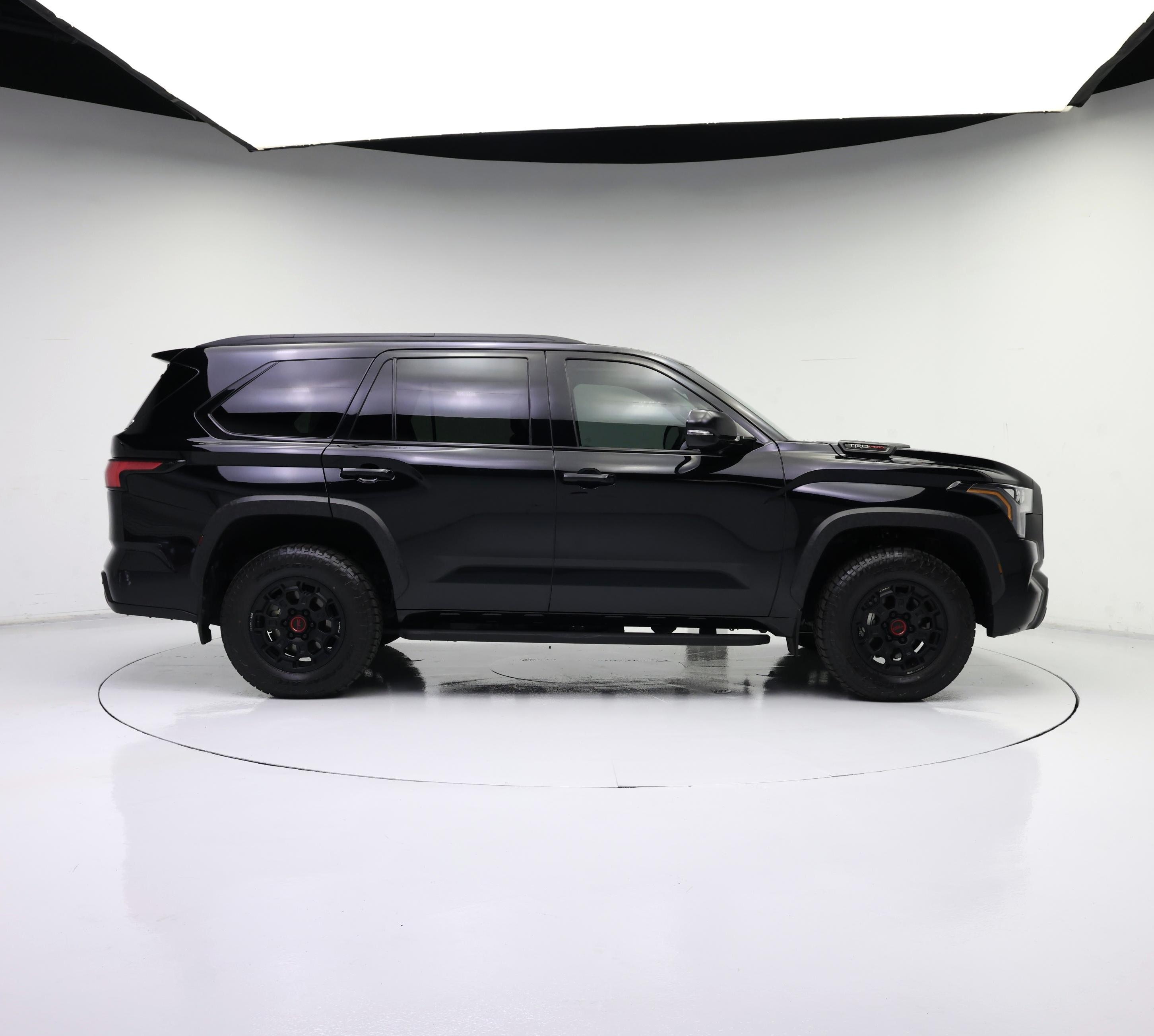 Thumbnail: 2023 Toyota Sequoia - 7