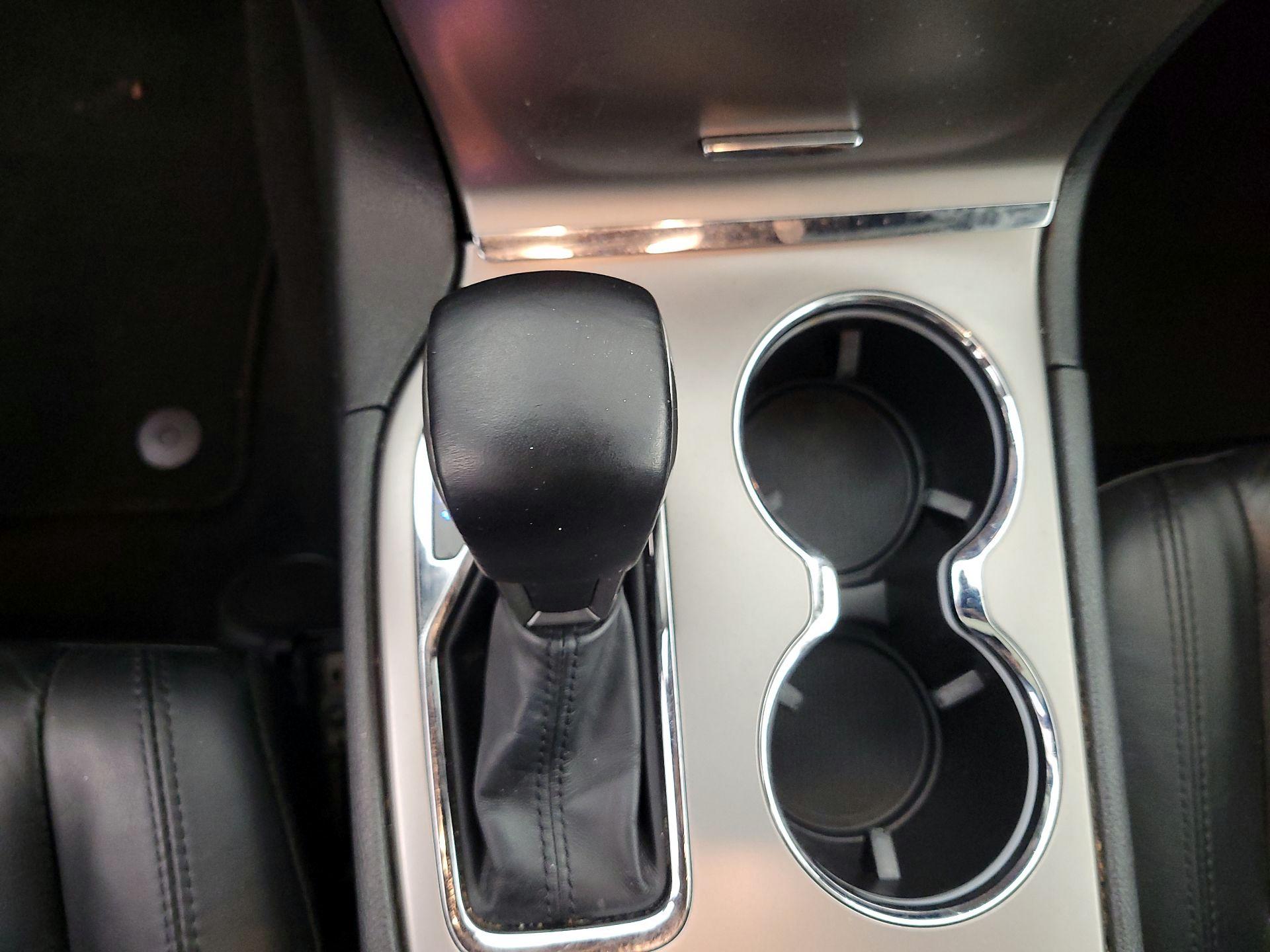 Thumbnail: 2021 Jeep Grand Cherokee - 17