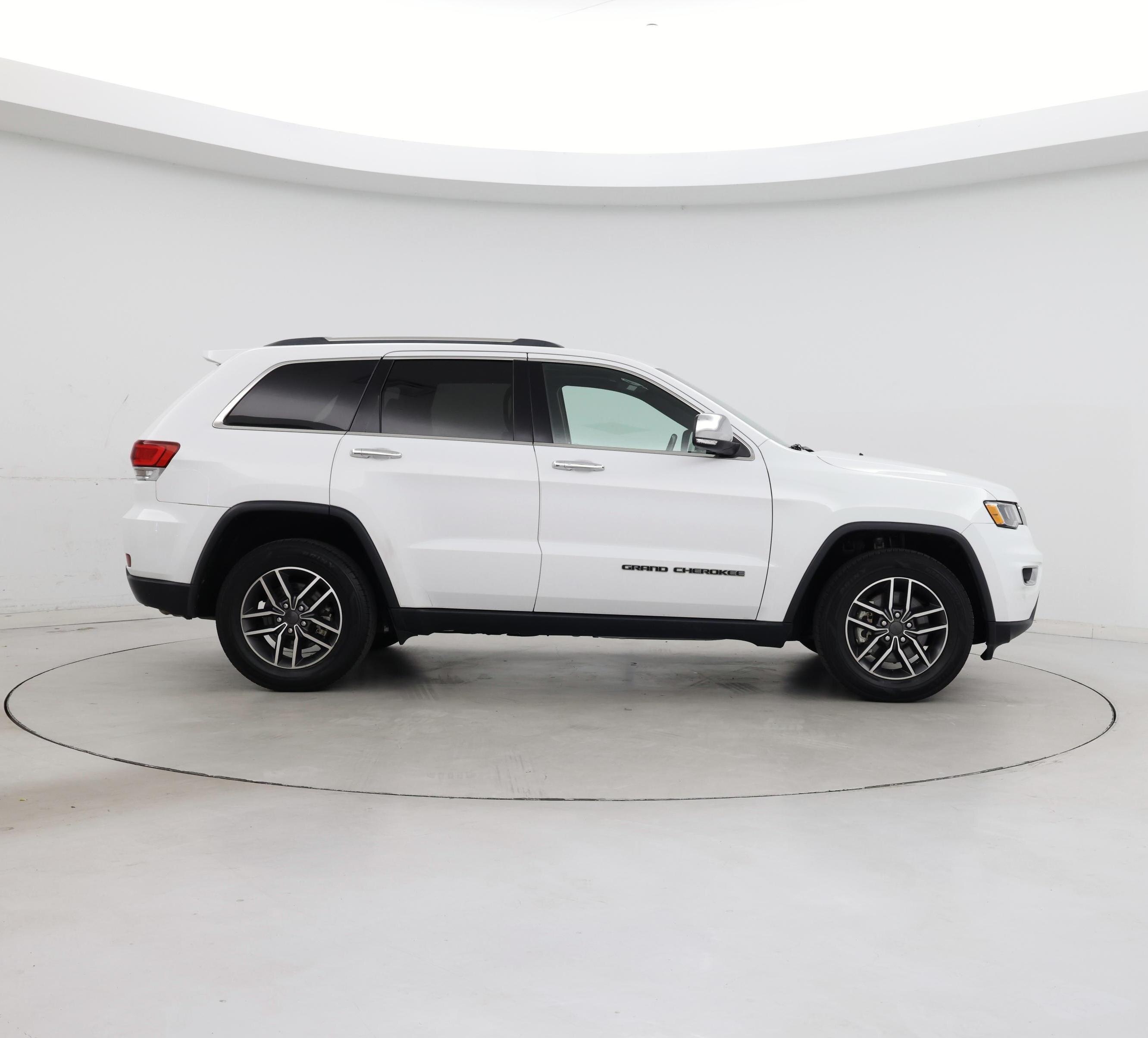 Thumbnail: 2021 Jeep Grand Cherokee - 7