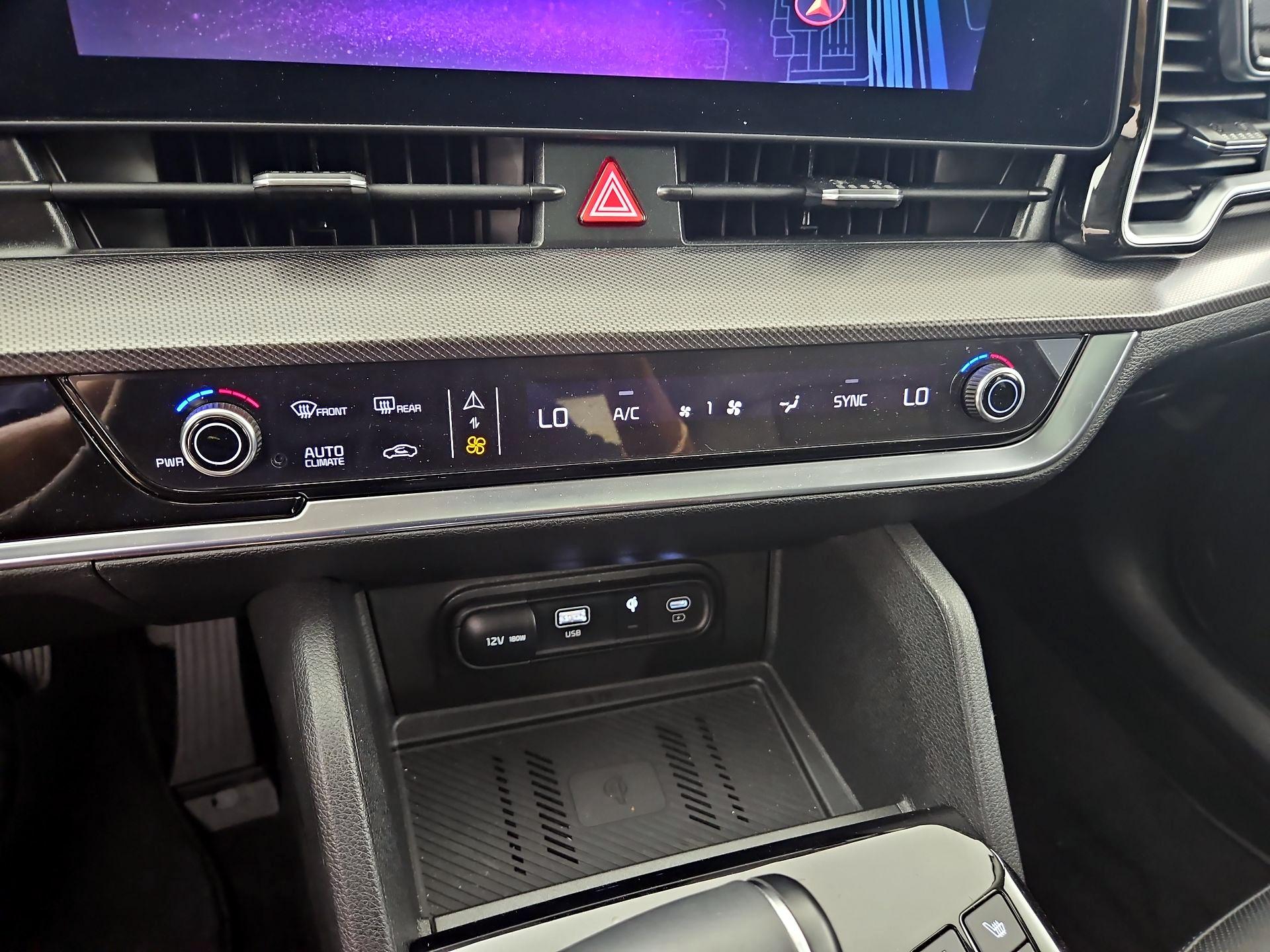 Thumbnail: 2024 Kia Sportage - 17