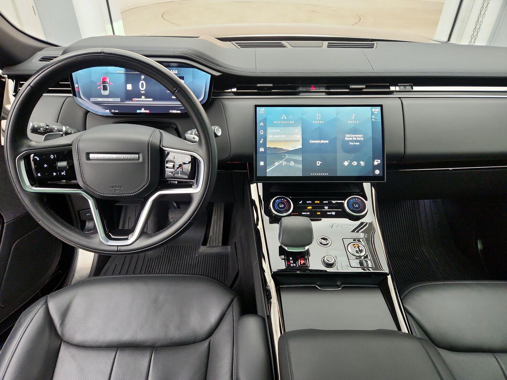 Thumbnail: 2023 Land Rover Range Rover Sport - 9