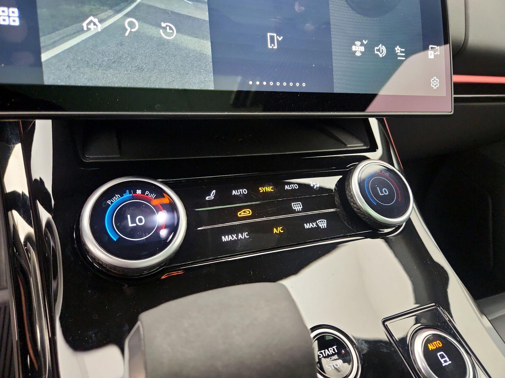 Thumbnail: 2023 Land Rover Range Rover Sport - 16