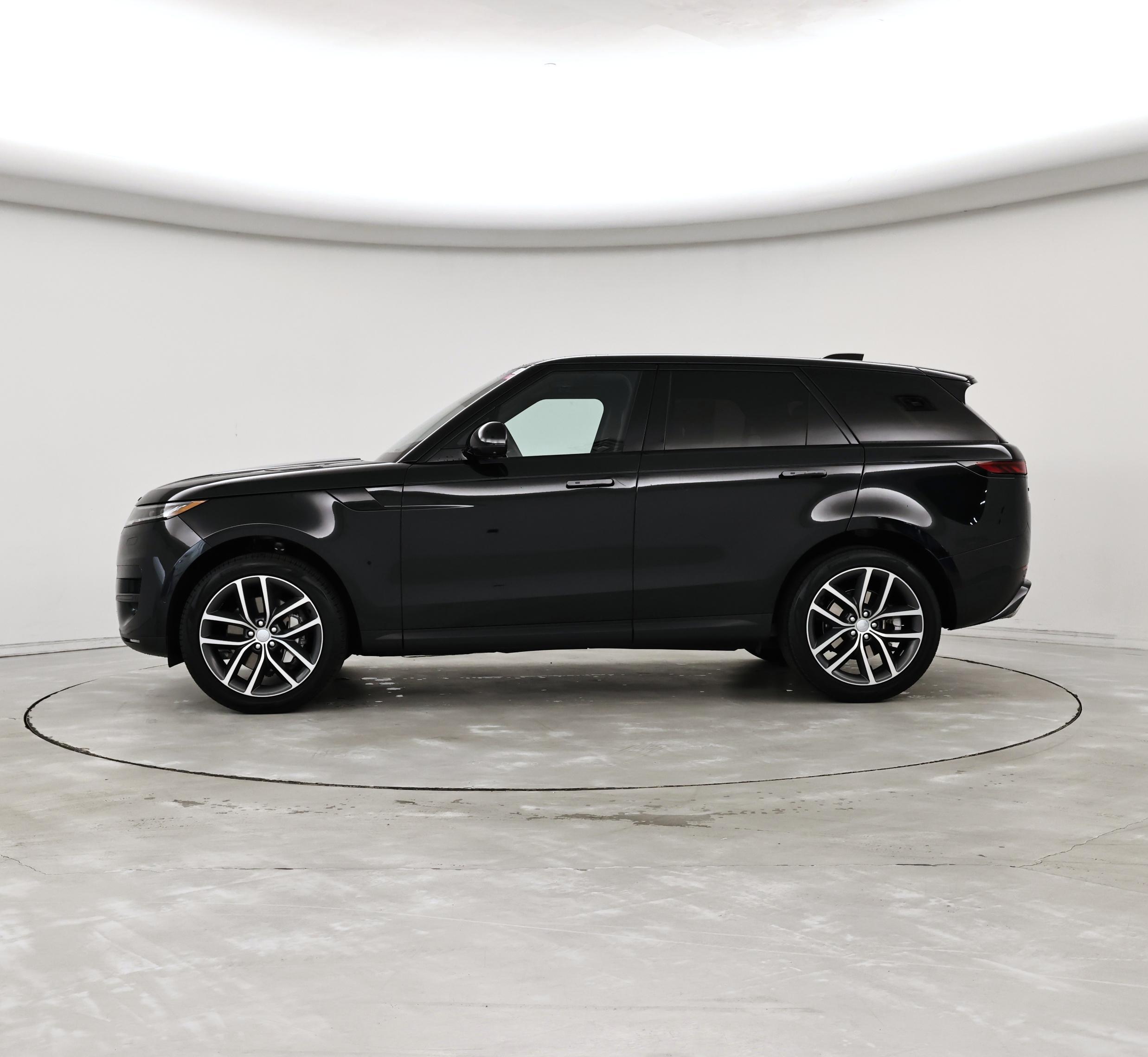 Thumbnail: 2023 Land Rover Range Rover Sport - 3