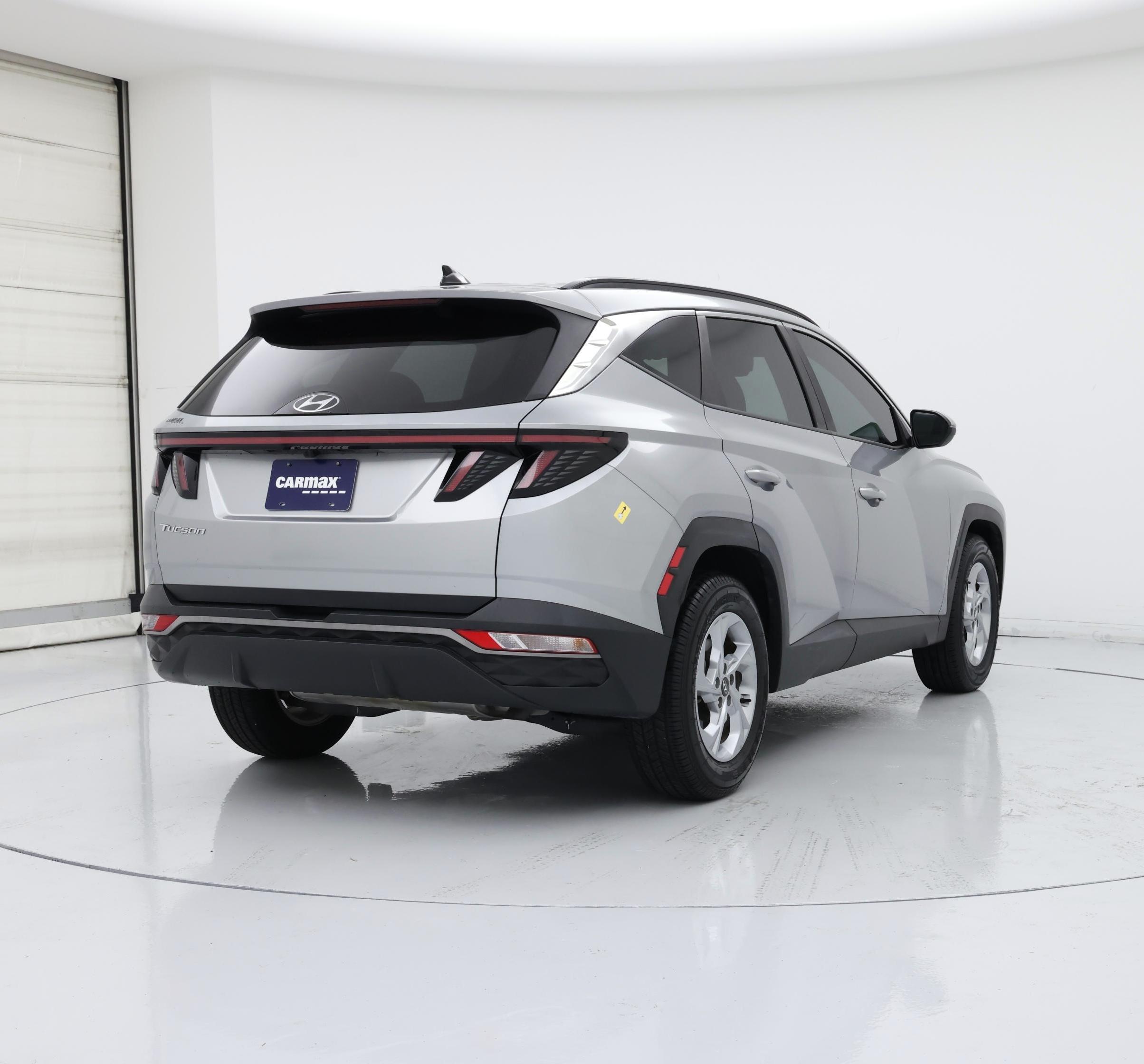 Thumbnail: 2023 Hyundai Tucson - 8