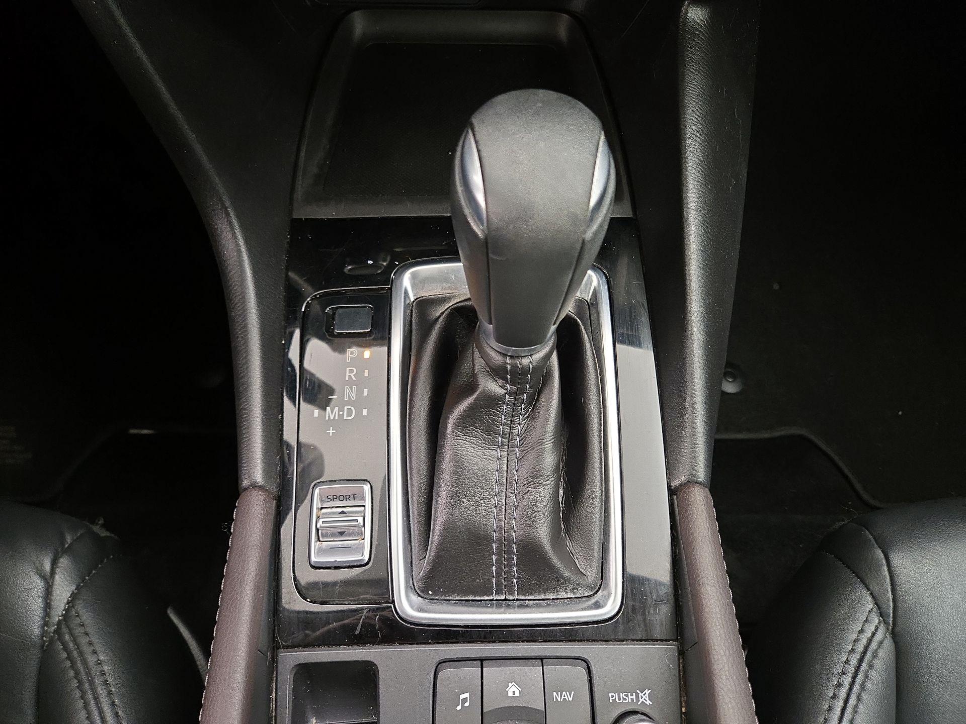 Thumbnail: 2018 Mazda Mazda3 - 17