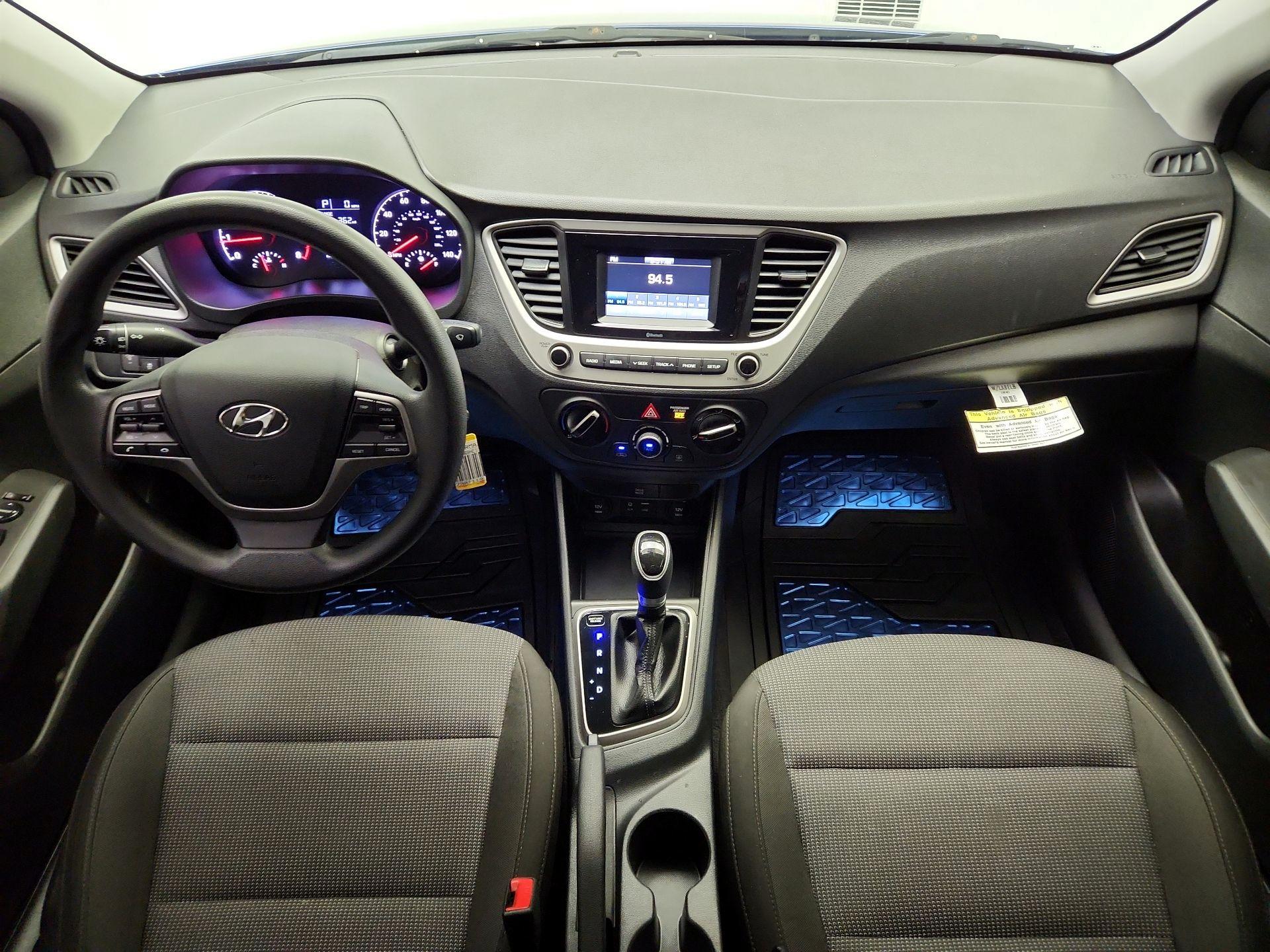 Thumbnail: 2022 Hyundai Accent - 9
