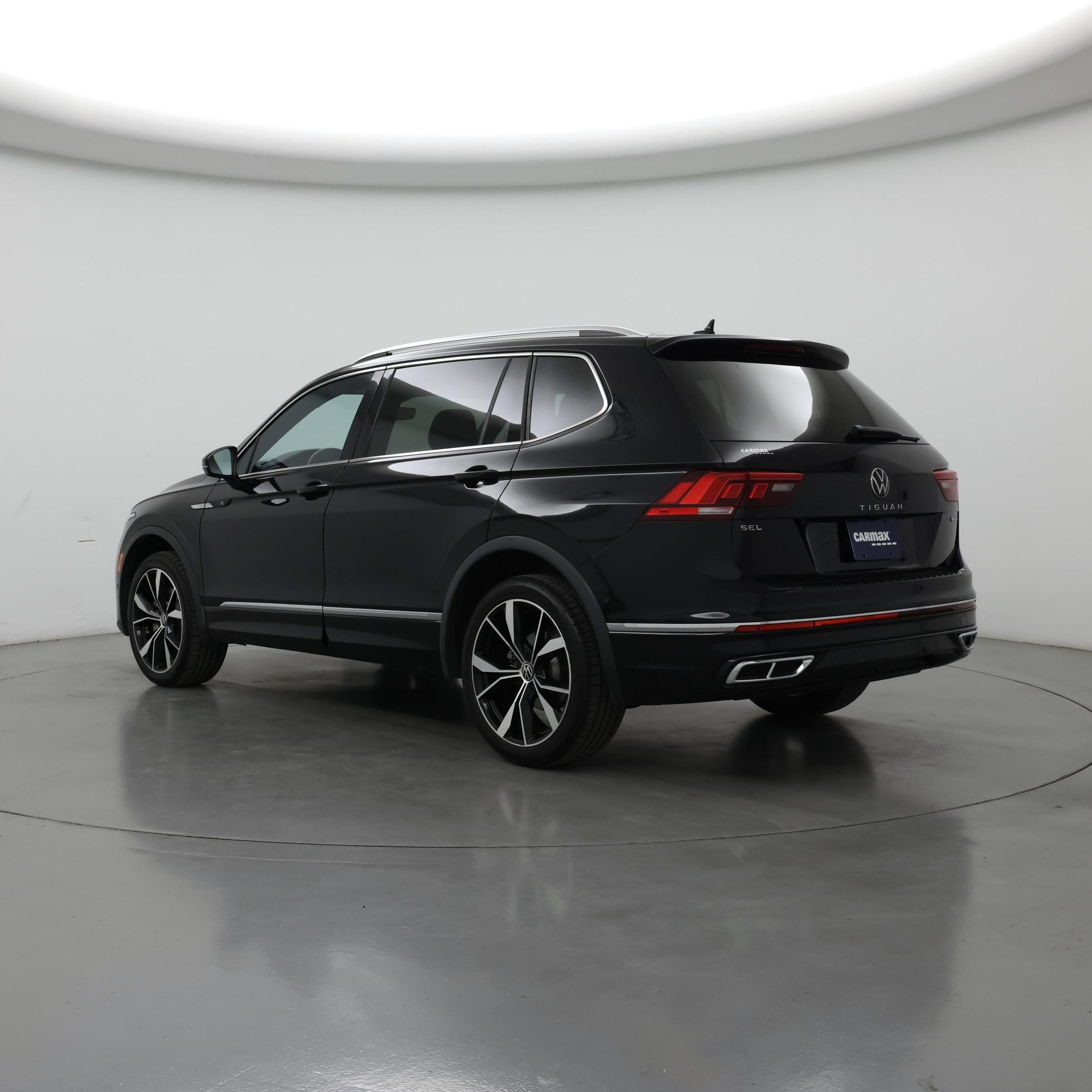 Thumbnail: 2022 Volkswagen Tiguan - 2