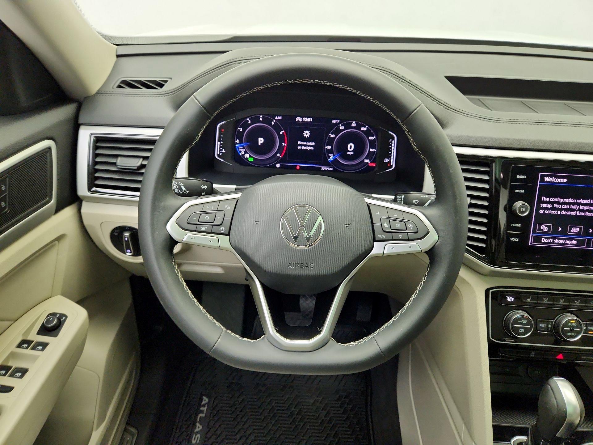 Thumbnail: 2022 Volkswagen Atlas - 10