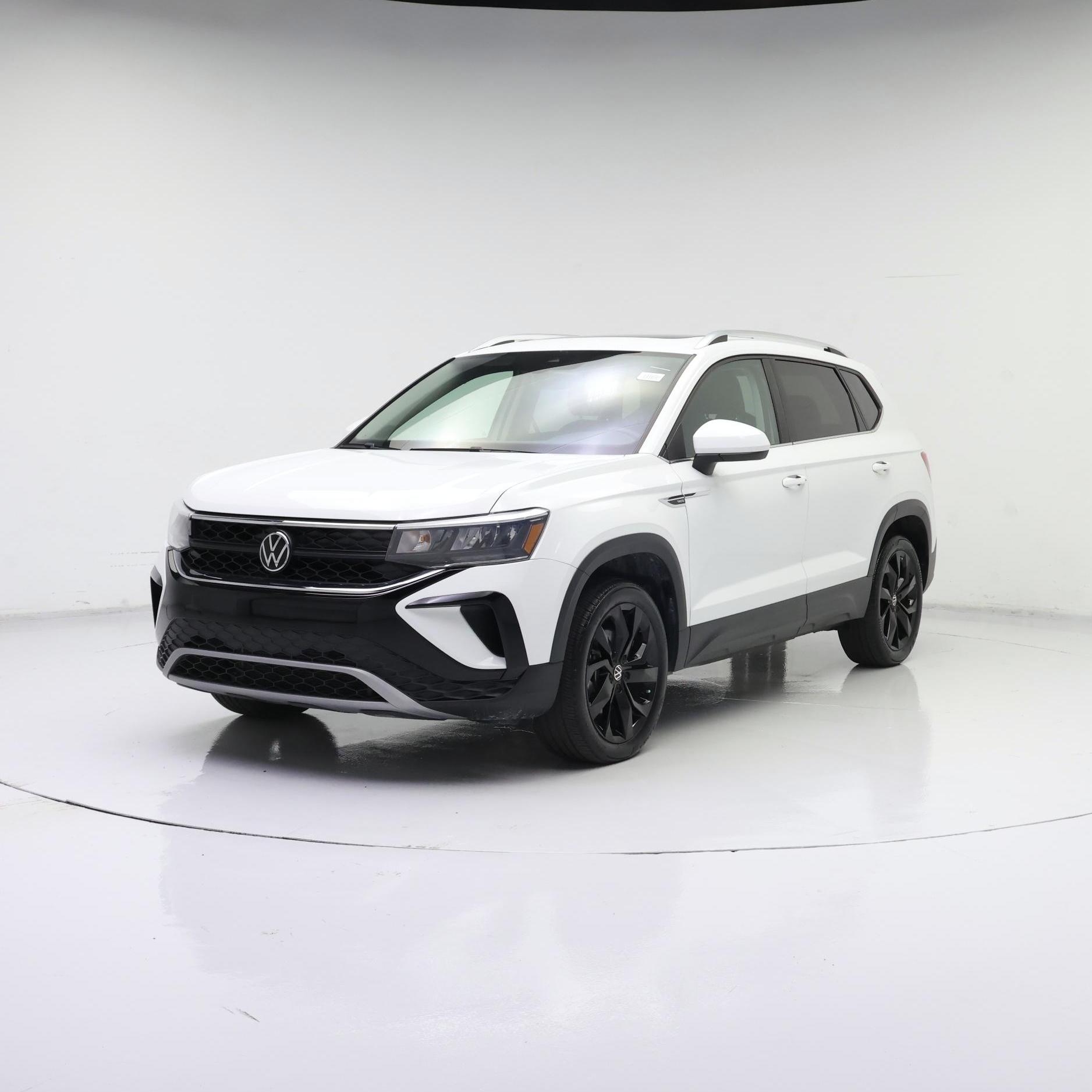 Thumbnail: 2023 Volkswagen Taos - 4