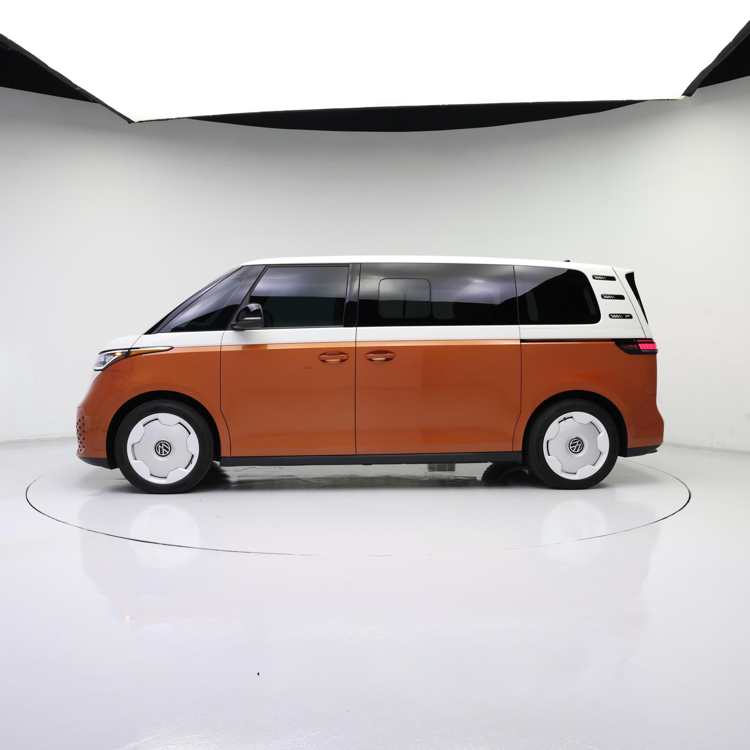 Thumbnail: 2025 Volkswagen ID.Buzz - 3