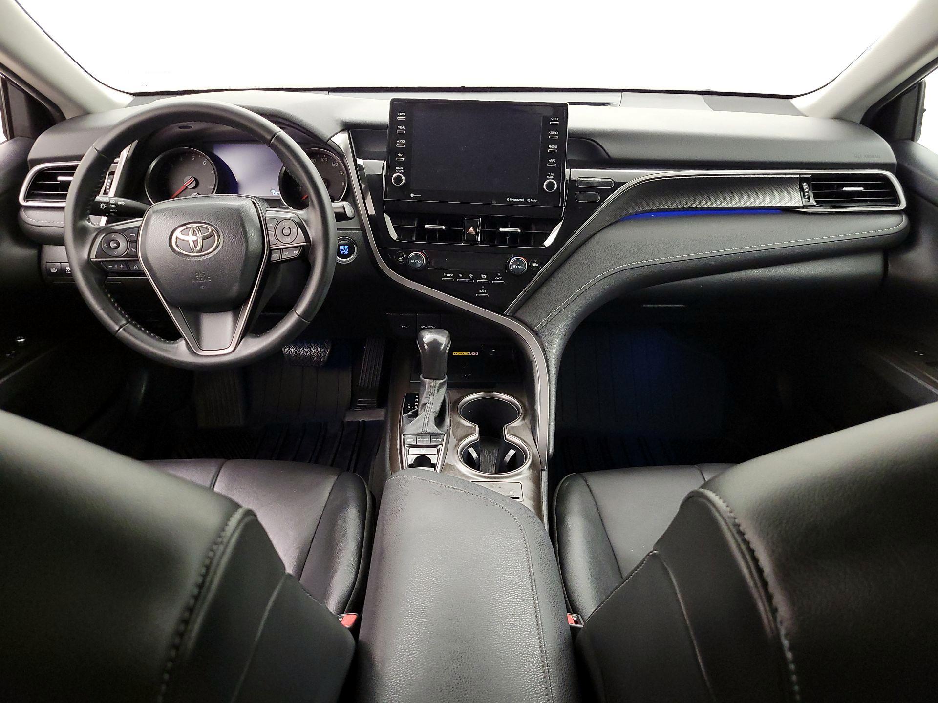 Thumbnail: 2022 Toyota Camry - 9