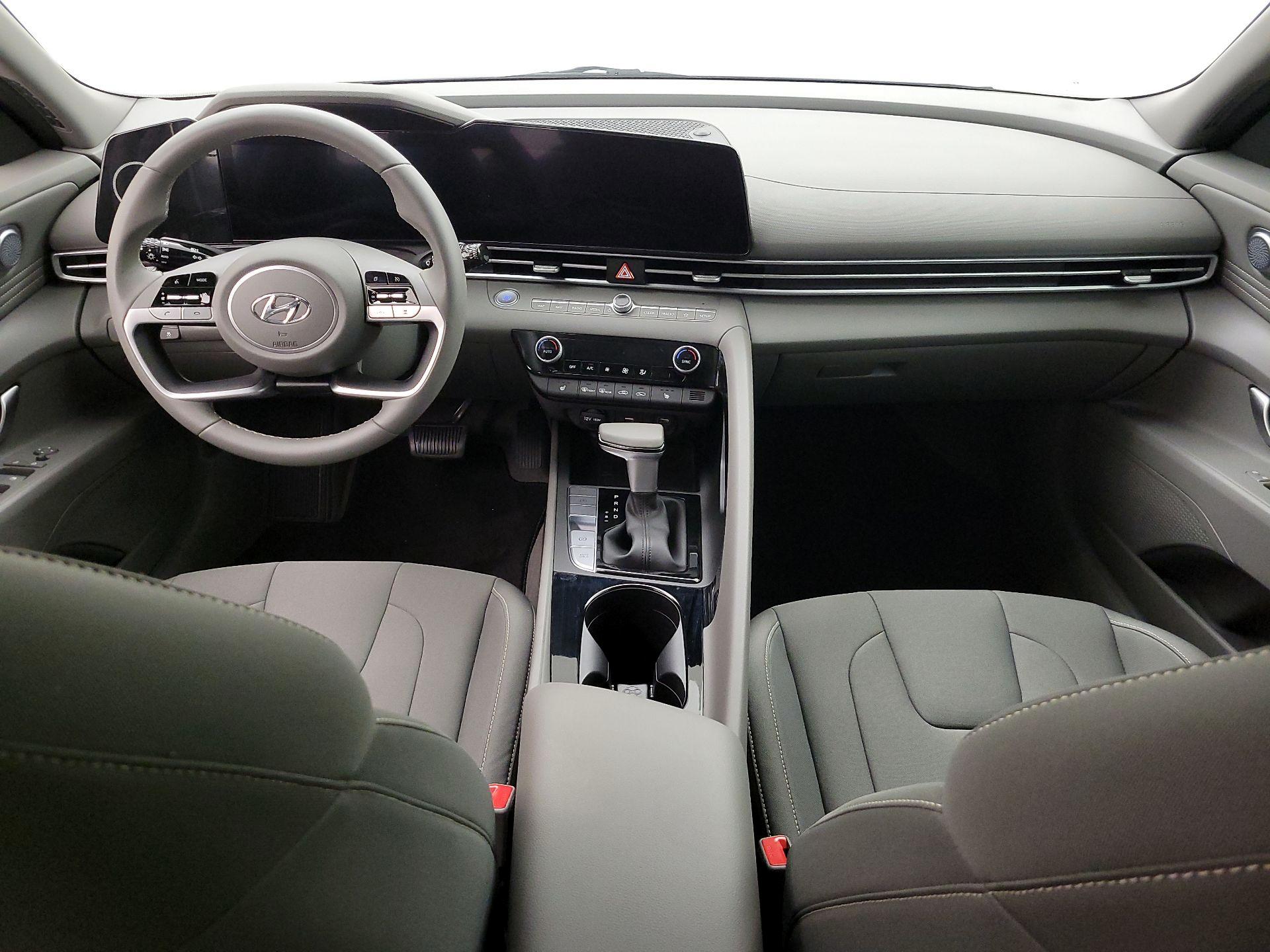 Thumbnail: 2023 Hyundai Elantra - 9