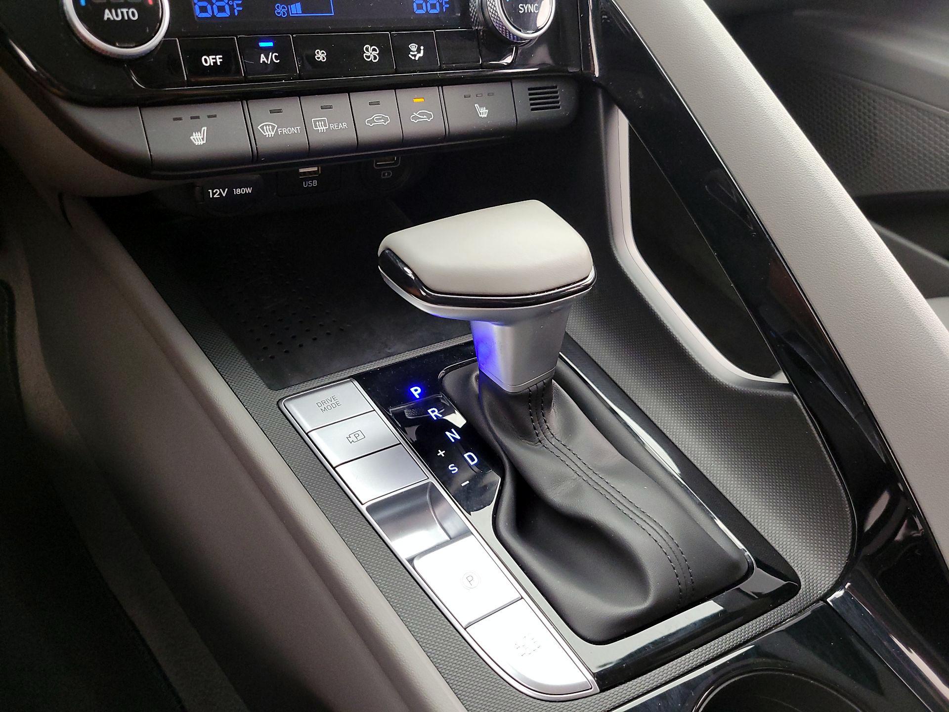 Thumbnail: 2023 Hyundai Elantra - 18