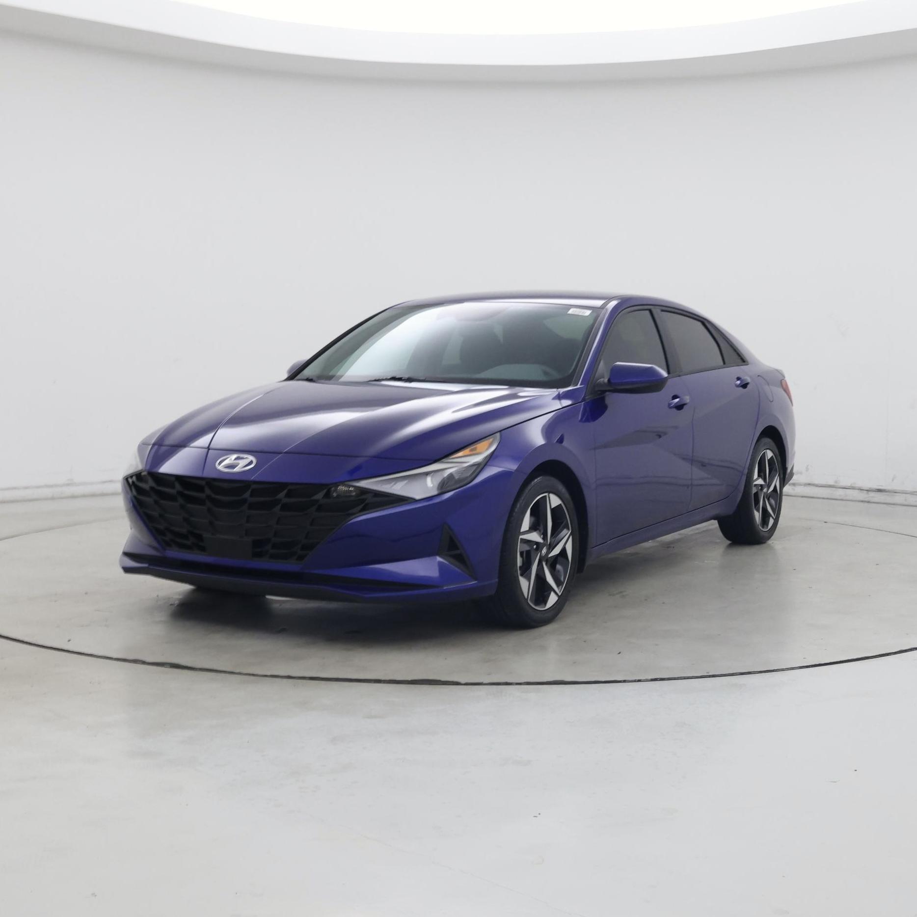 Thumbnail: 2023 Hyundai Elantra - 4