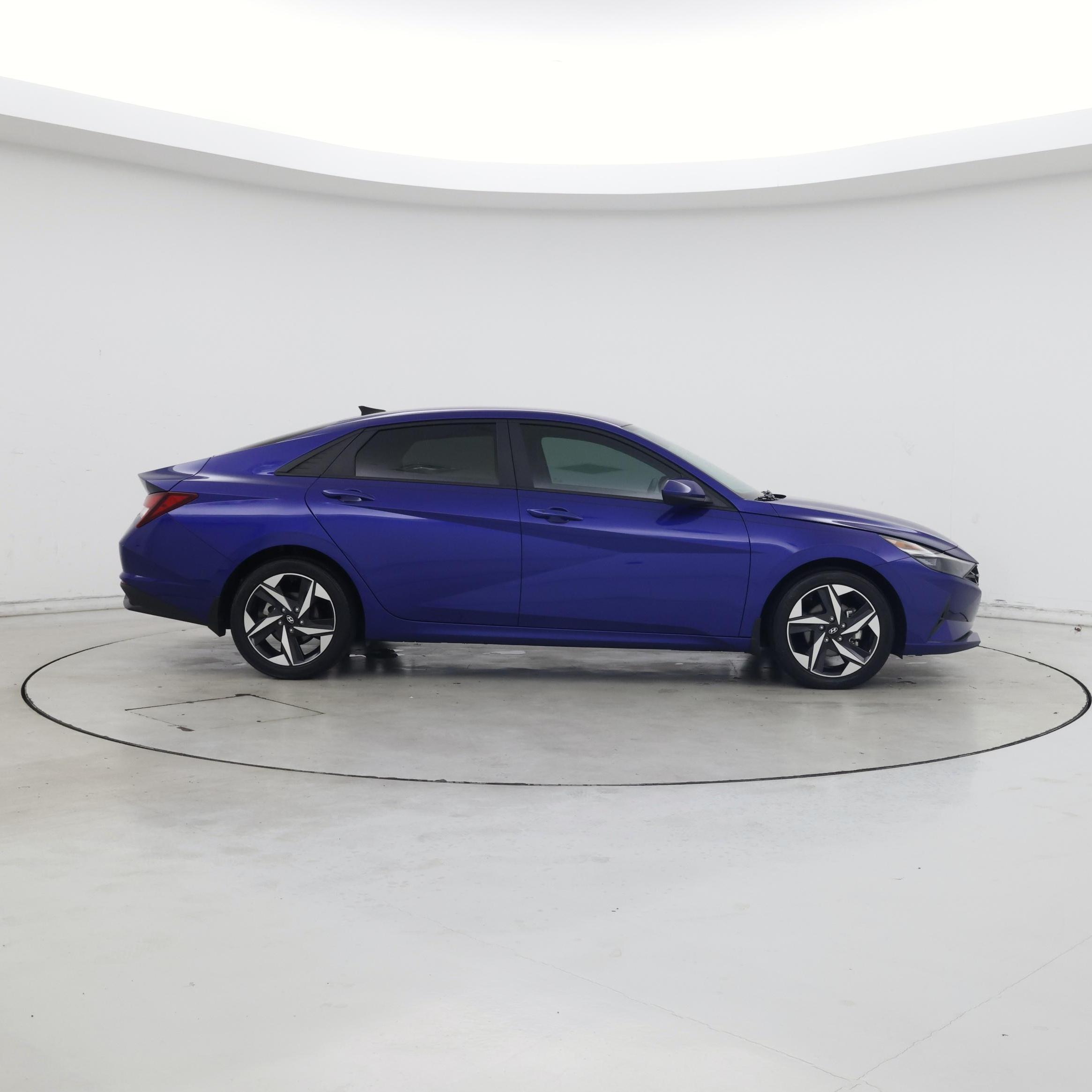 Thumbnail: 2023 Hyundai Elantra - 7
