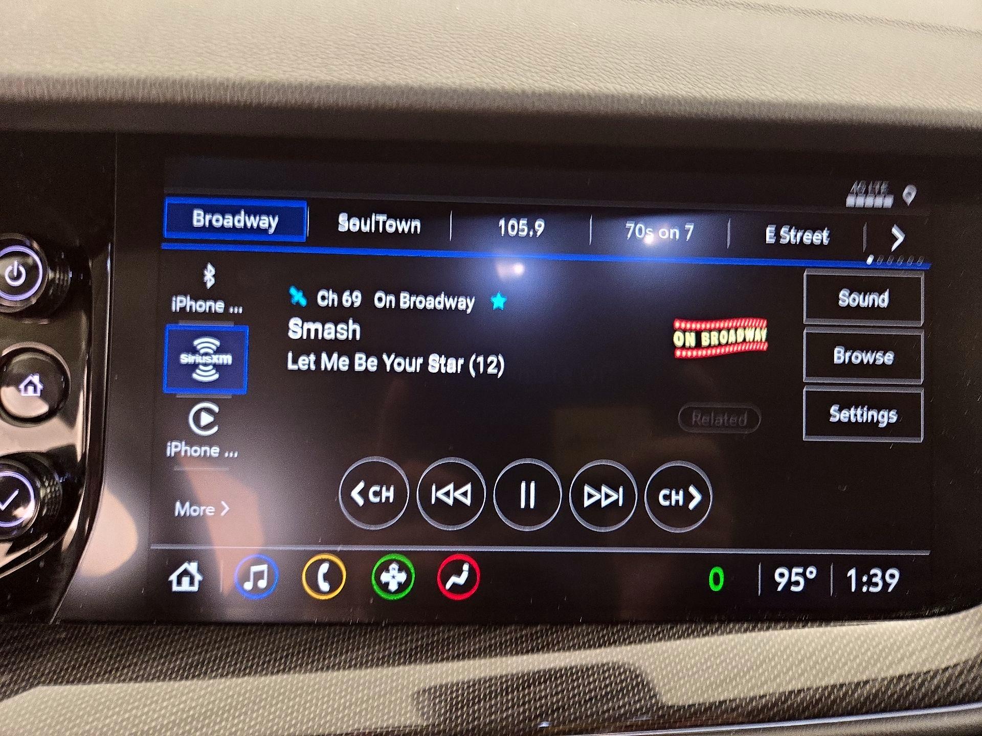Thumbnail: 2023 Buick Envision - 15