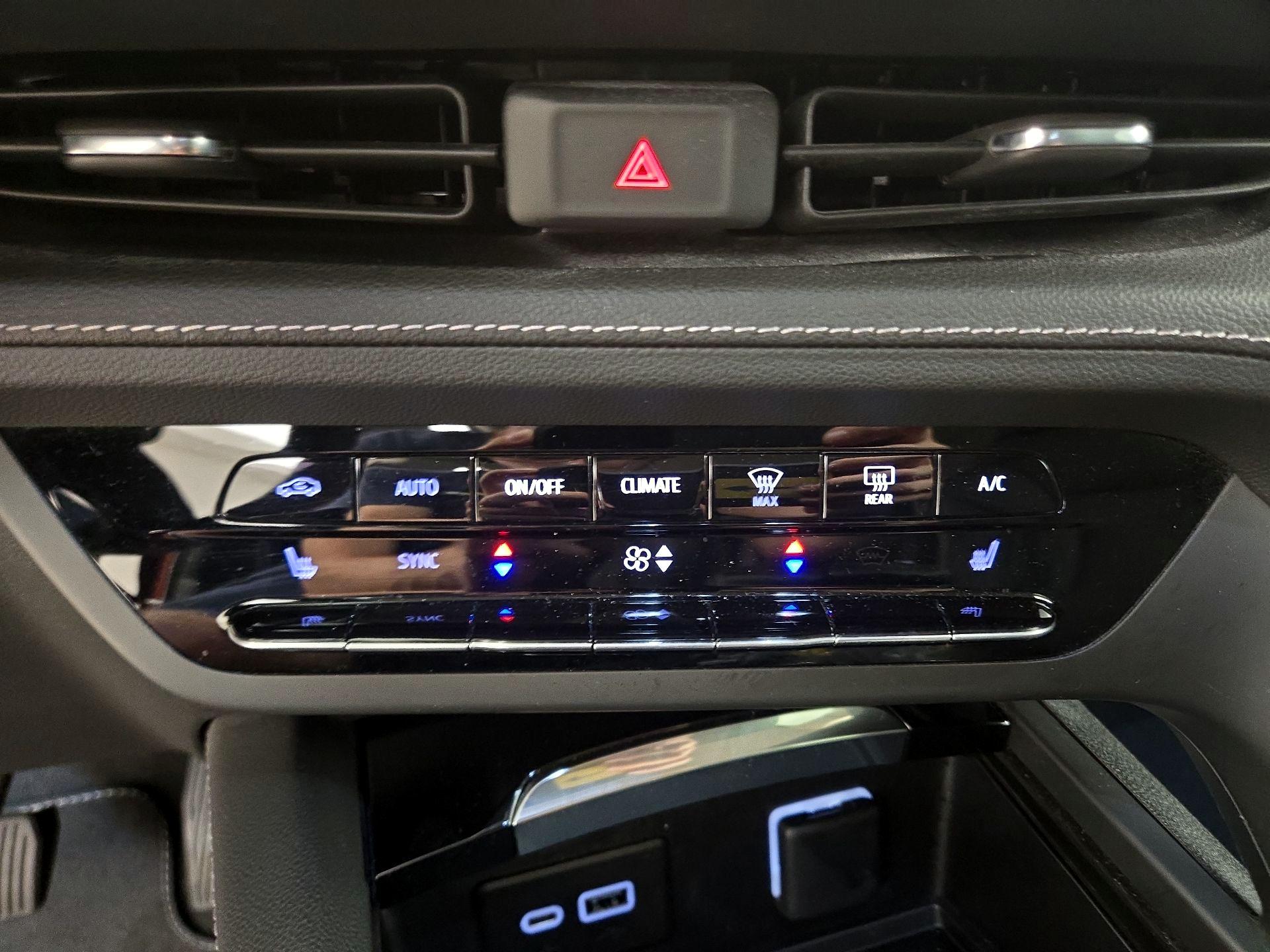 Thumbnail: 2023 Buick Envision - 16