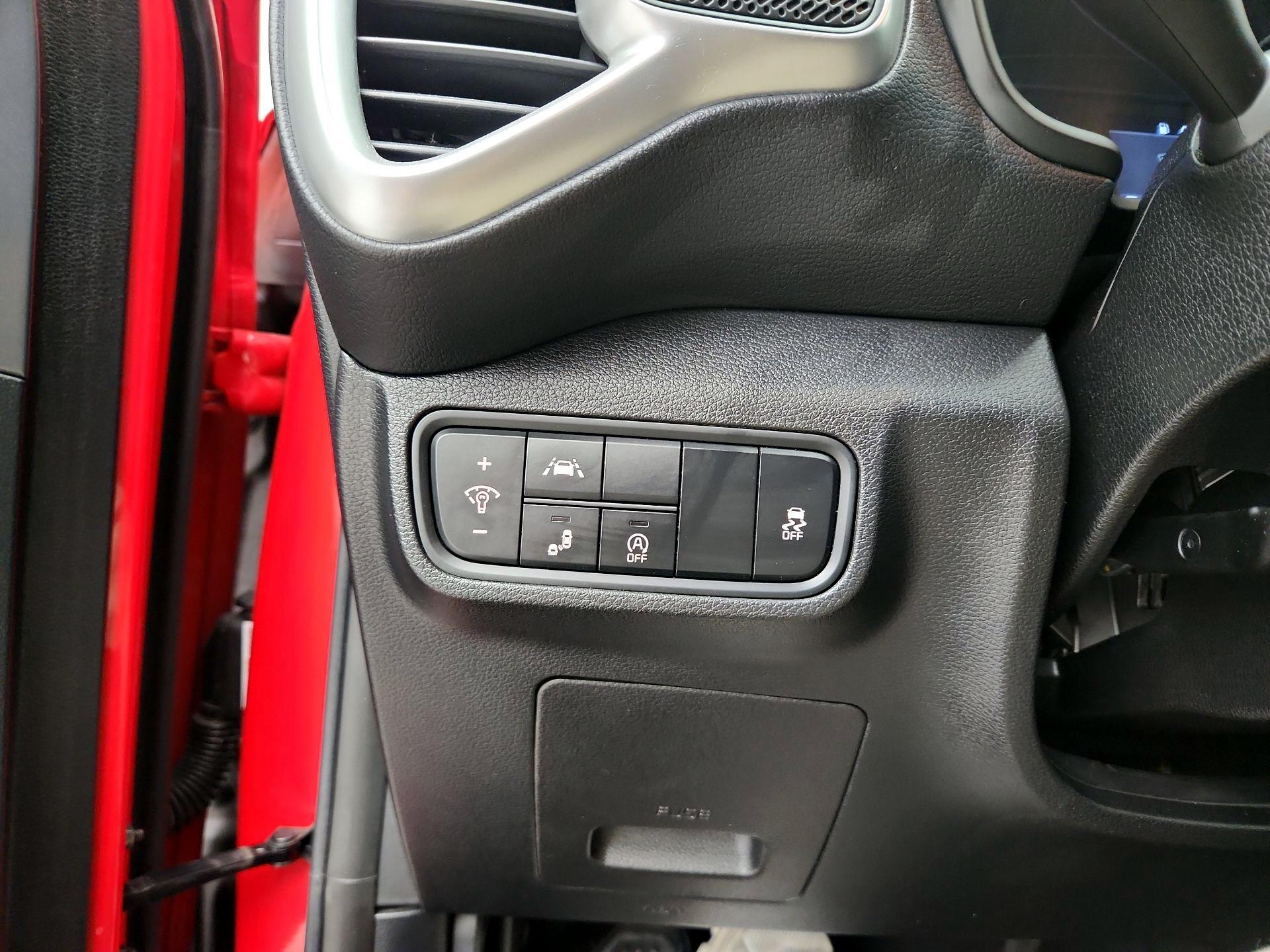 Thumbnail: 2021 Kia Soul - 13