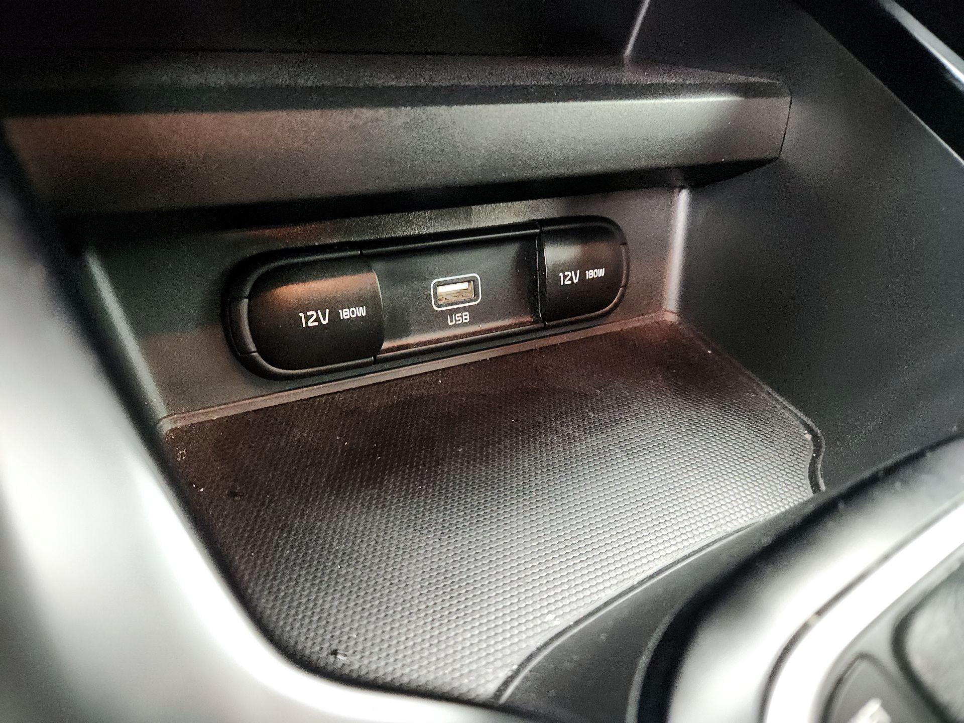 Thumbnail: 2021 Kia Soul - 18