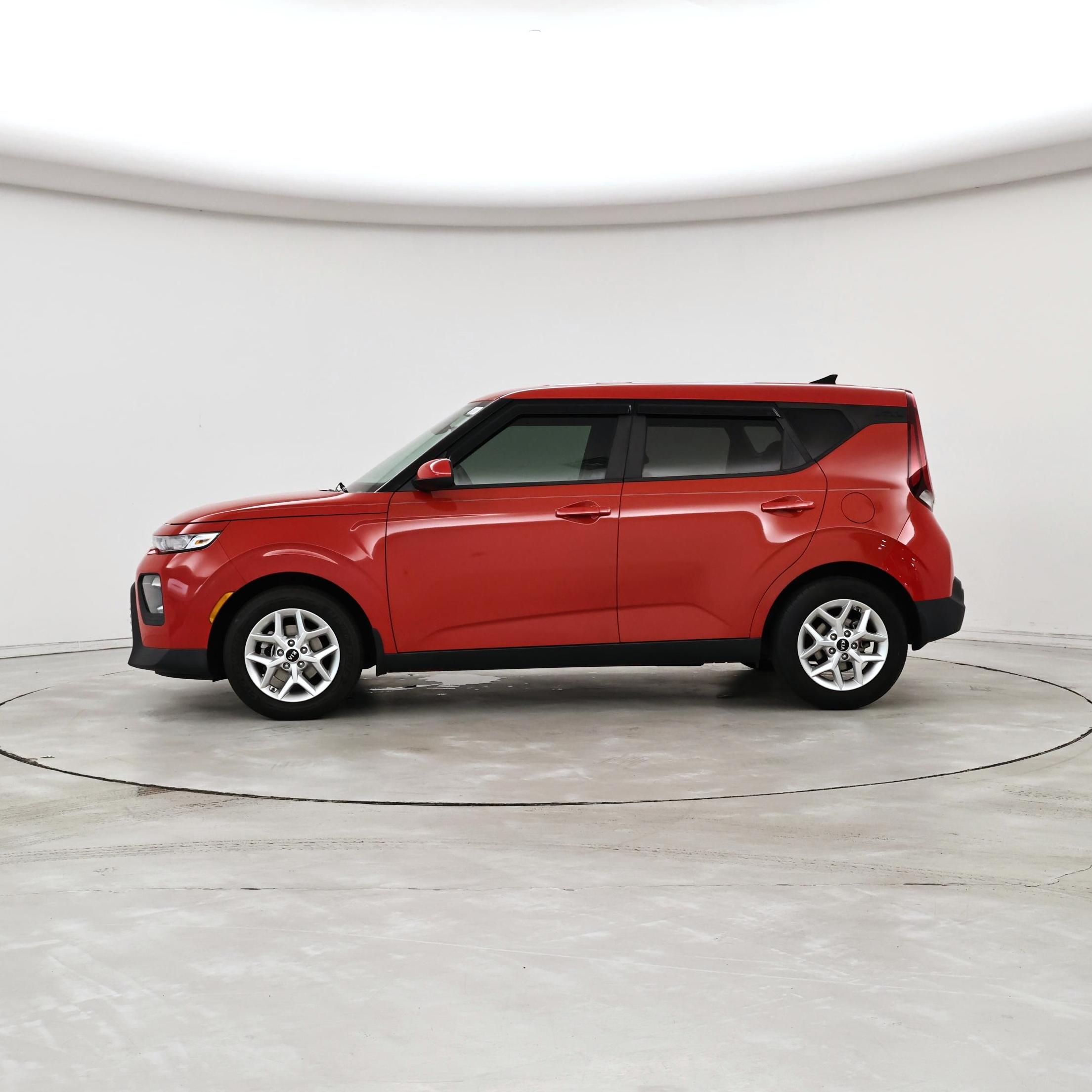 Thumbnail: 2021 Kia Soul - 3