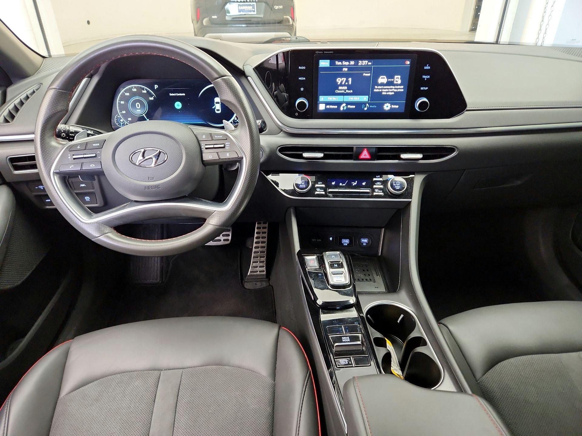 Thumbnail: 2021 Hyundai Sonata - 9