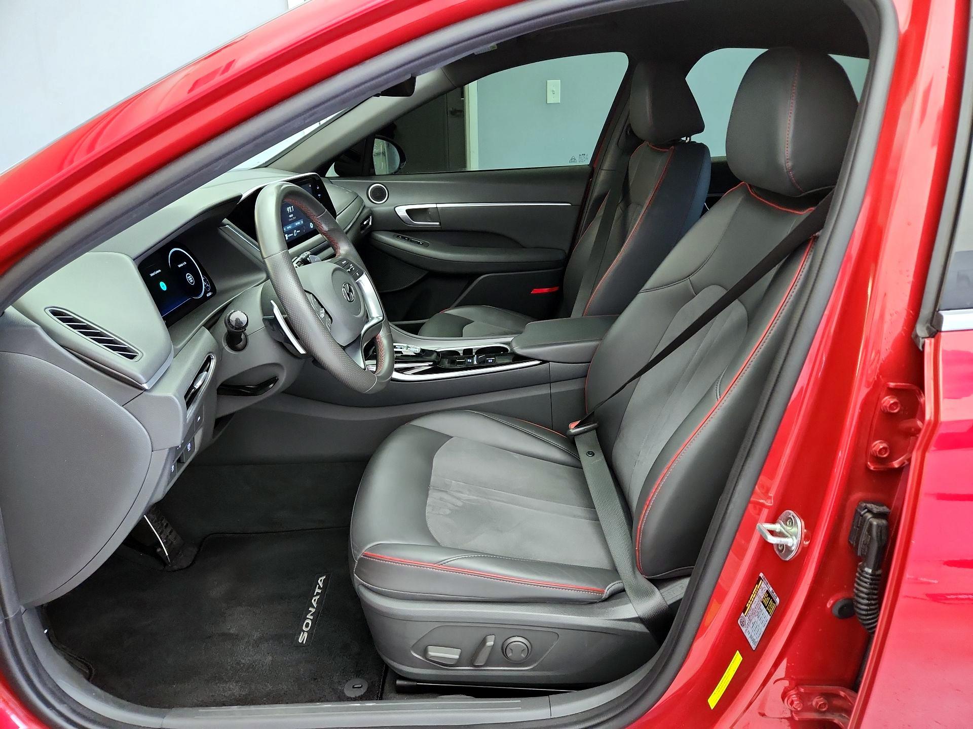 Thumbnail: 2021 Hyundai Sonata - 11
