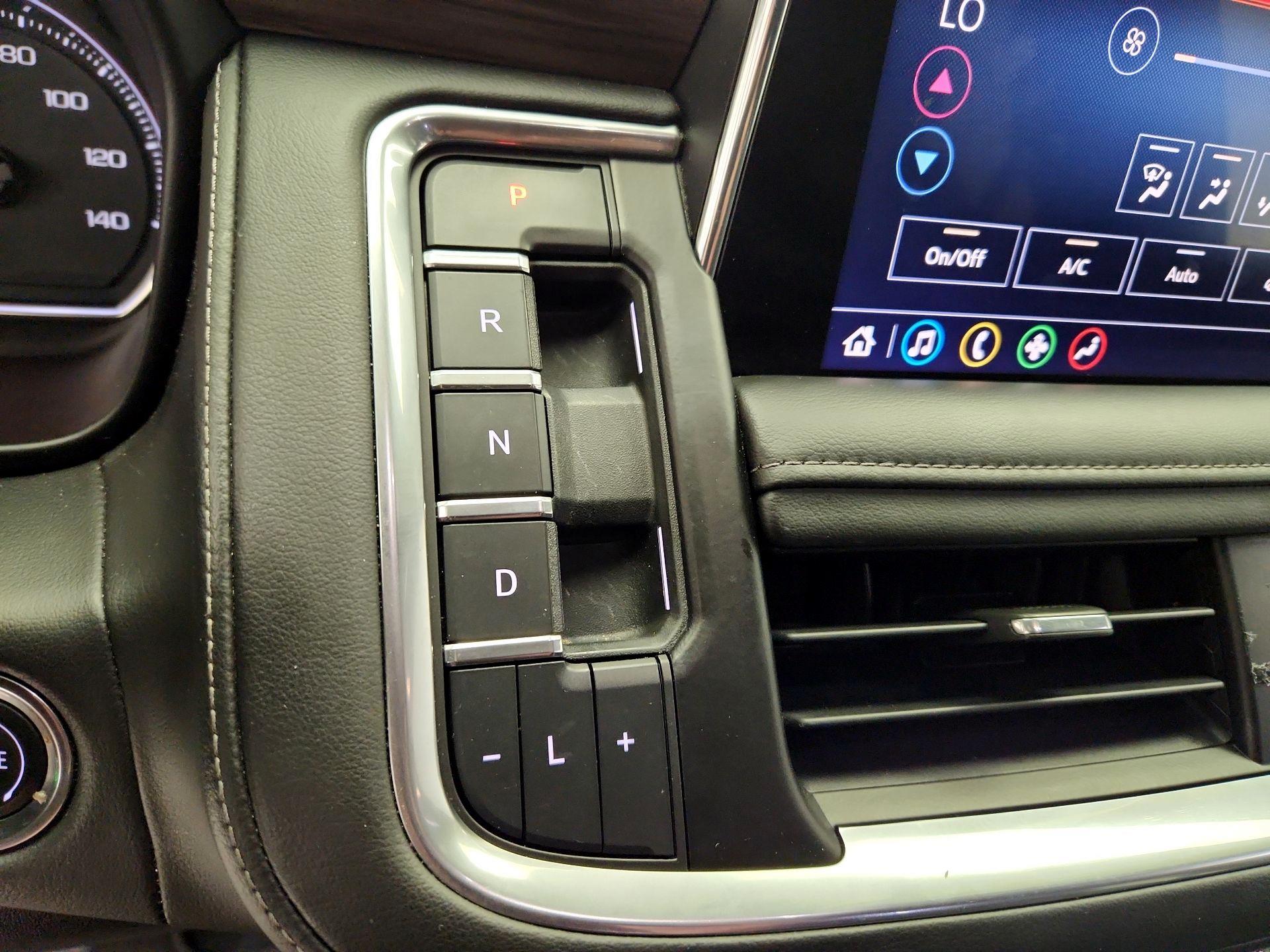 Thumbnail: 2021 Chevrolet Suburban - 18