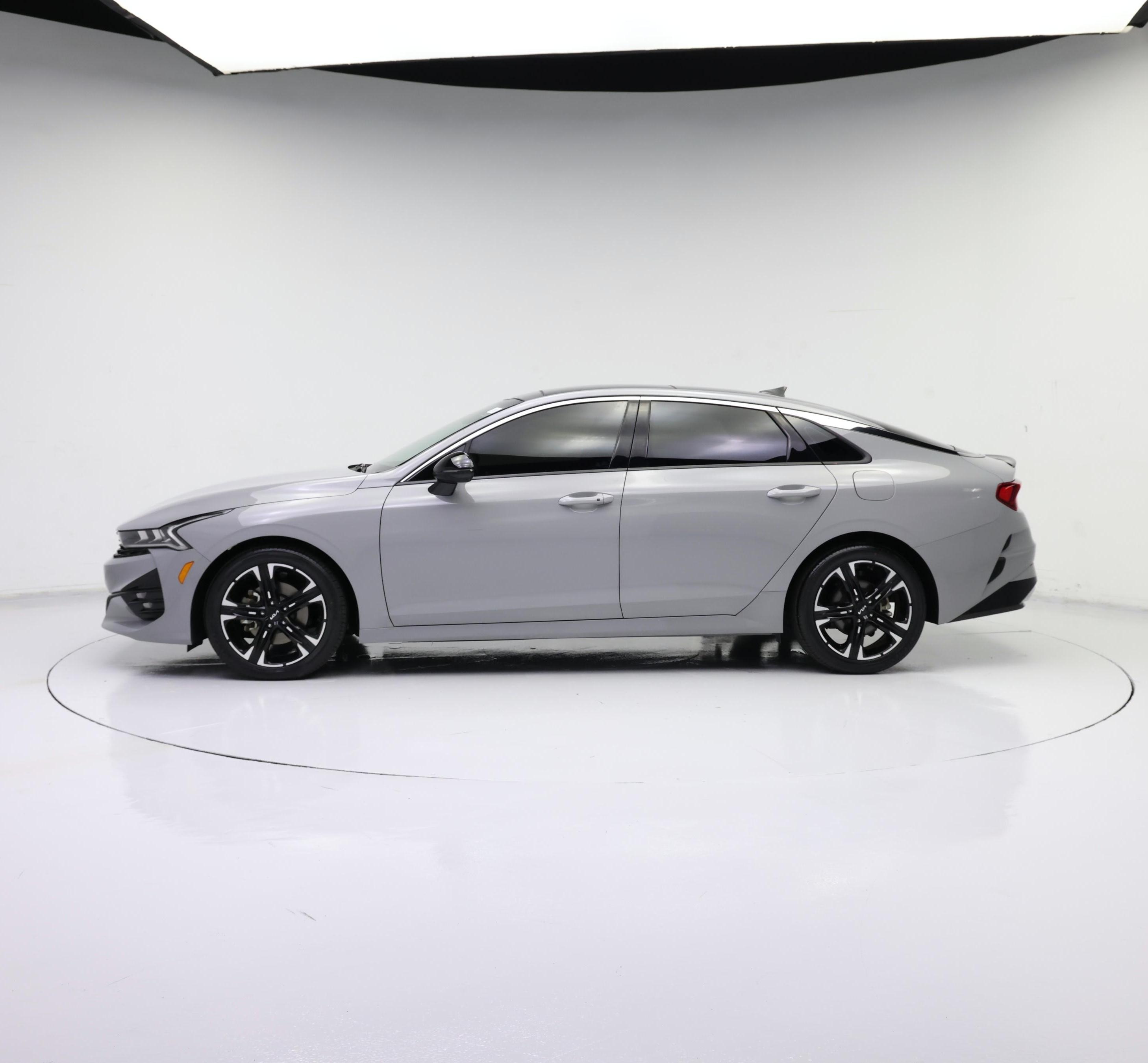 Thumbnail: 2024 Kia K5 - 3