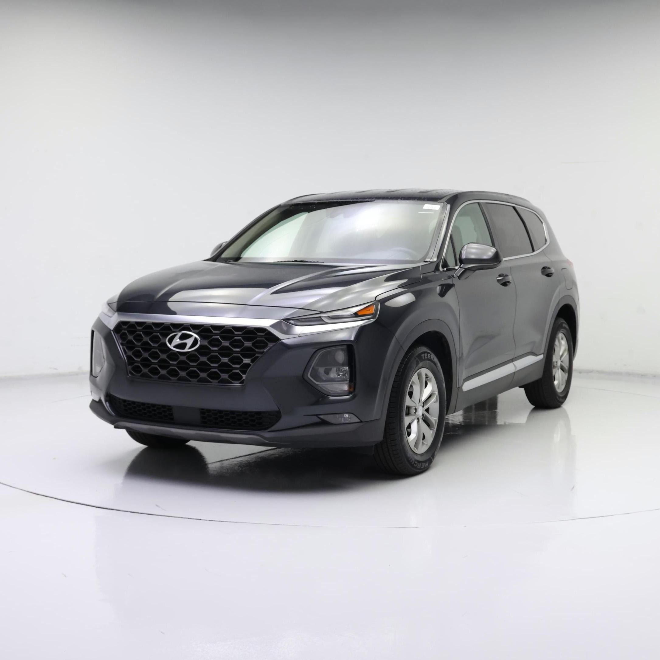 Thumbnail: 2020 Hyundai Santa Fe - 4