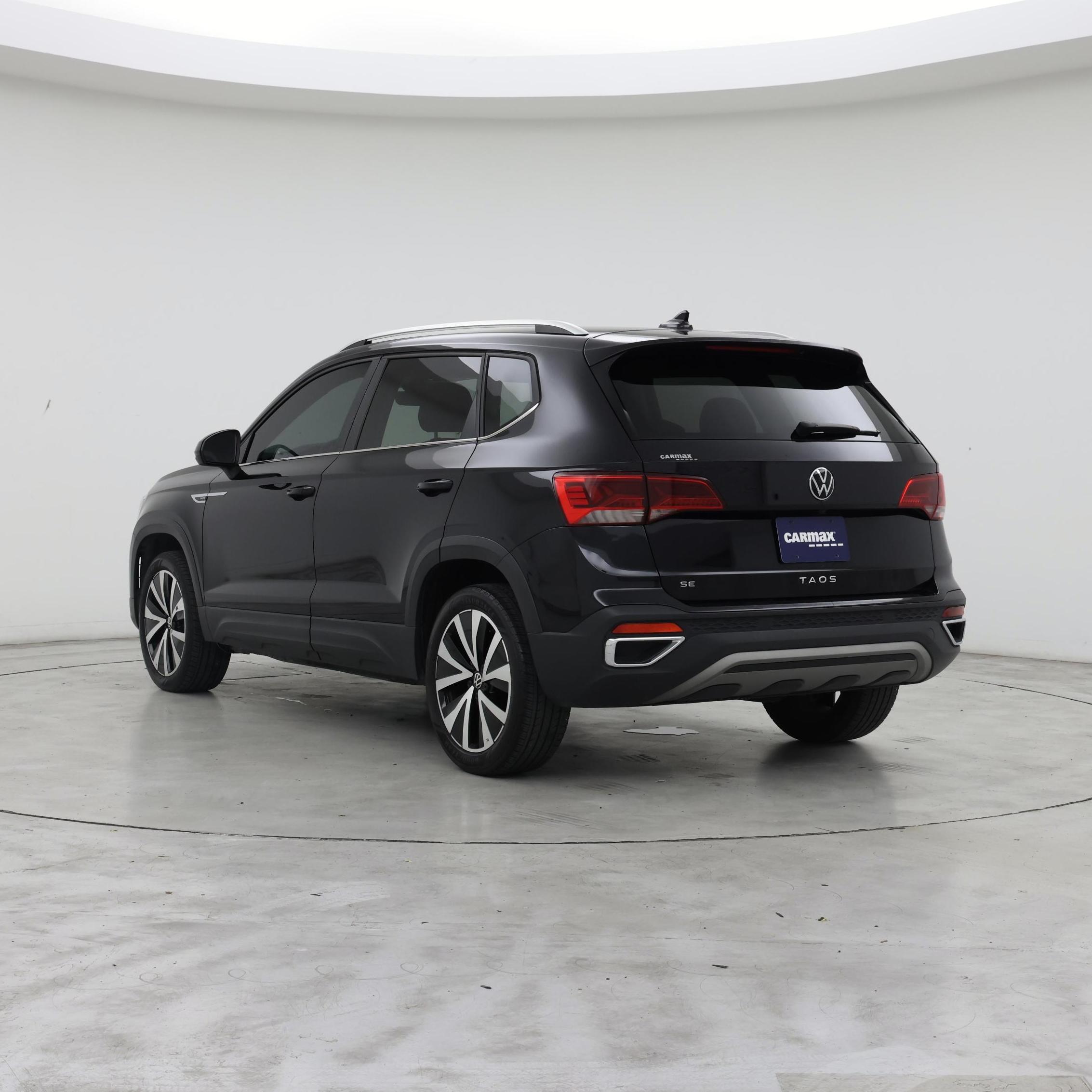 Thumbnail: 2023 Volkswagen Taos - 2