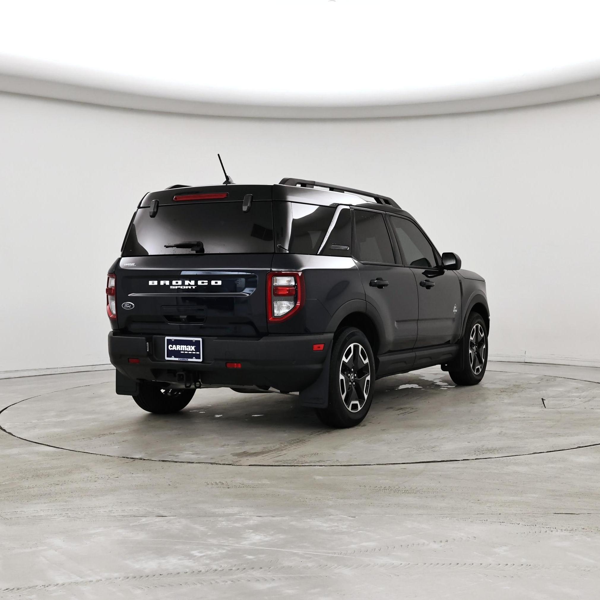 Thumbnail: 2023 Ford Bronco Sport - 8