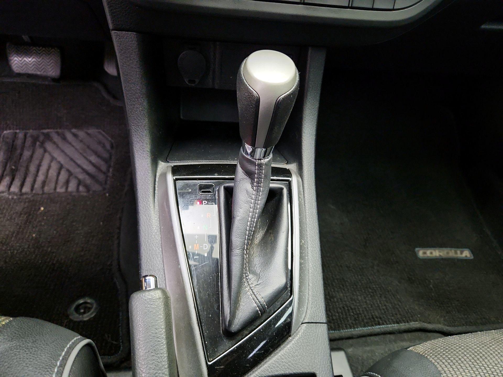 Thumbnail: 2016 Toyota Corolla - 17