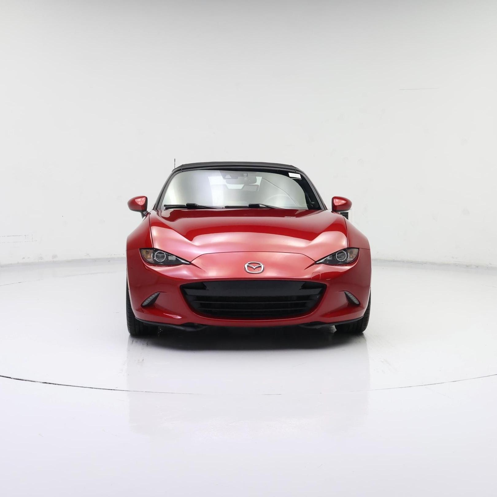 Thumbnail: 2017 Mazda MX-5 Miata - 6