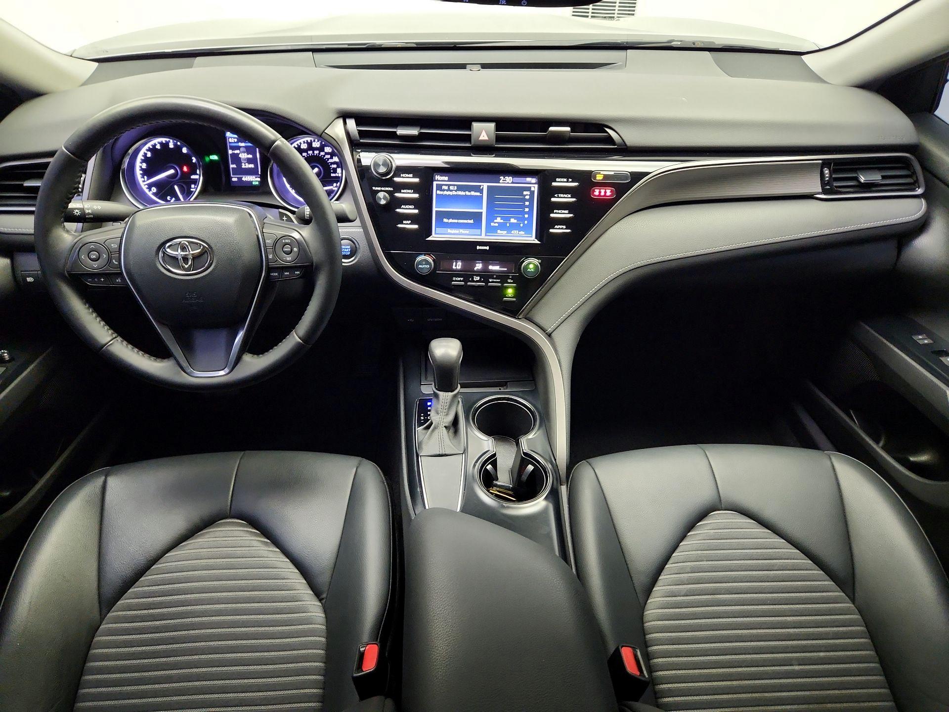 Thumbnail: 2020 Toyota Camry - 9