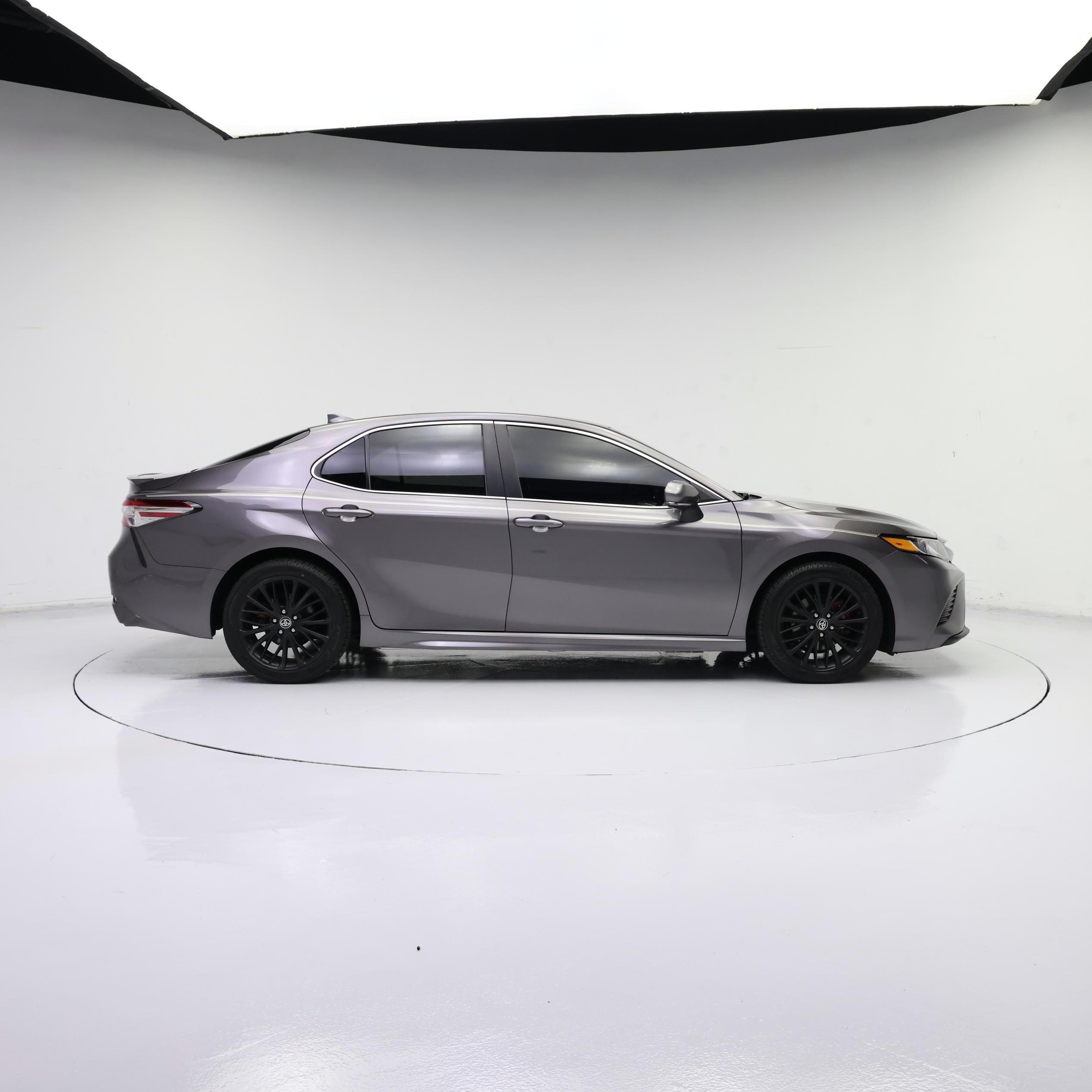 Thumbnail: 2020 Toyota Camry - 7