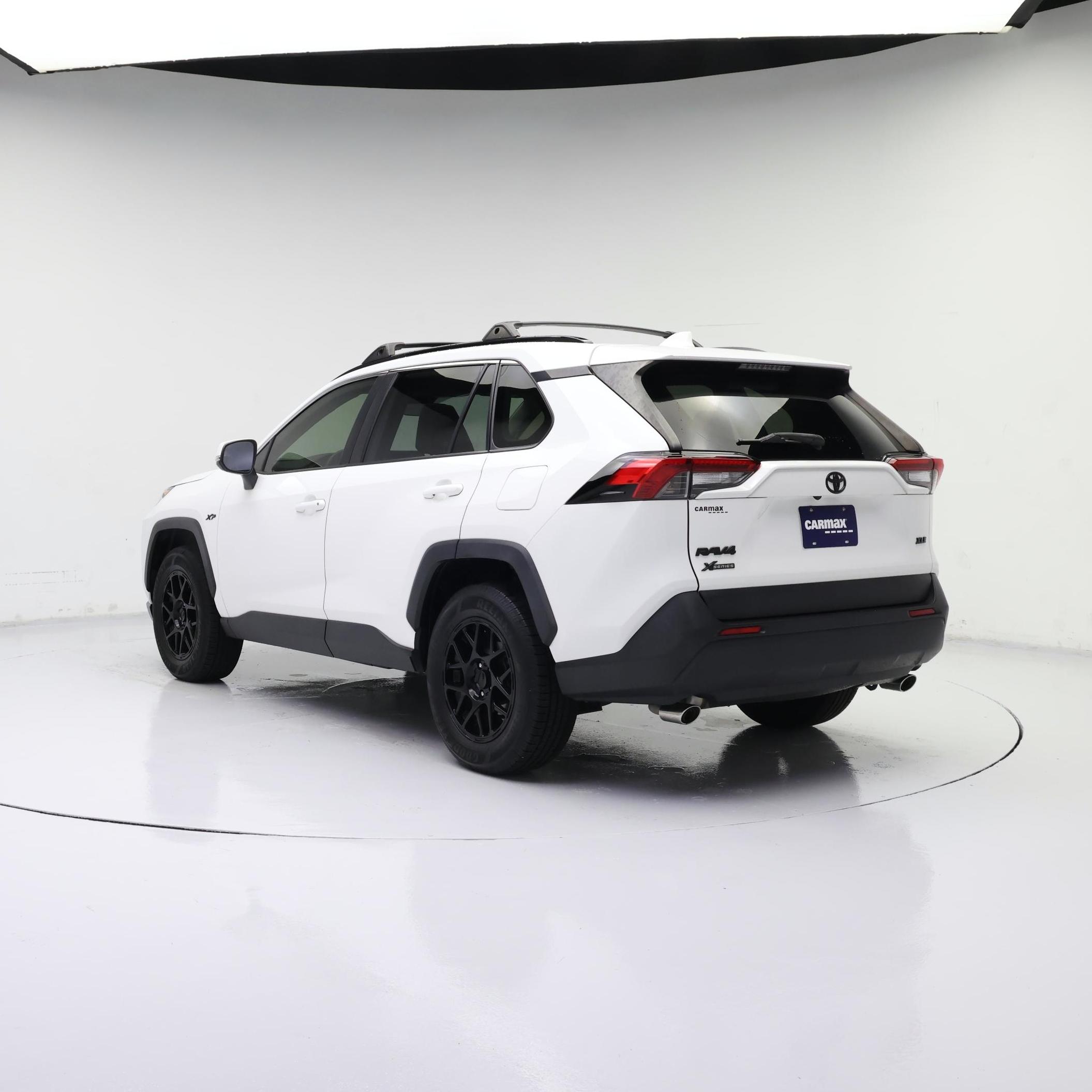 Thumbnail: 2020 Toyota RAV4 - 2
