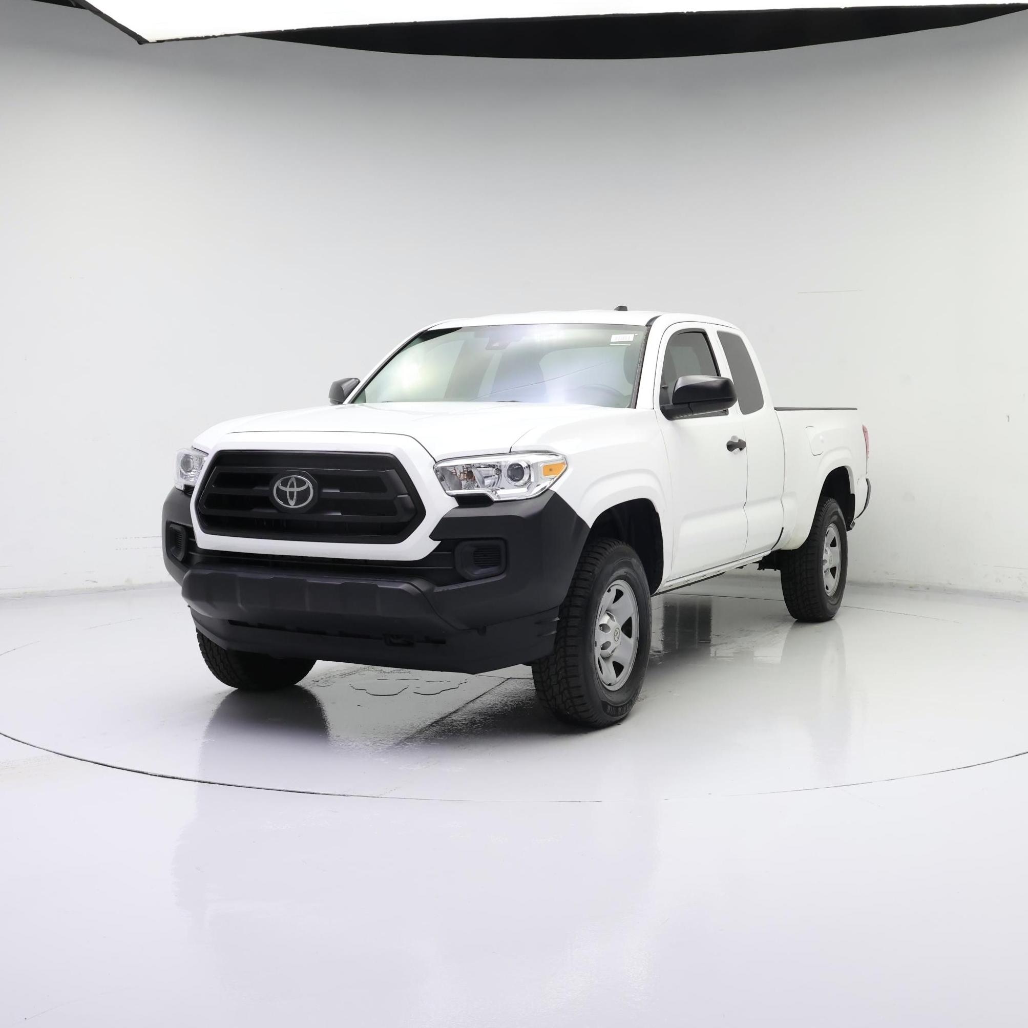 Thumbnail: 2023 Toyota Tacoma - 4