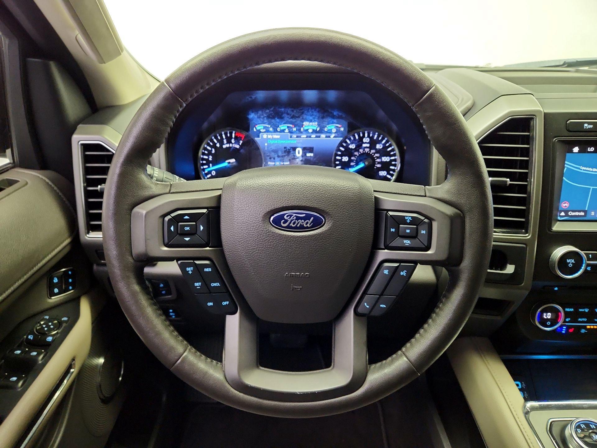 Thumbnail: 2018 Ford Expedition - 10