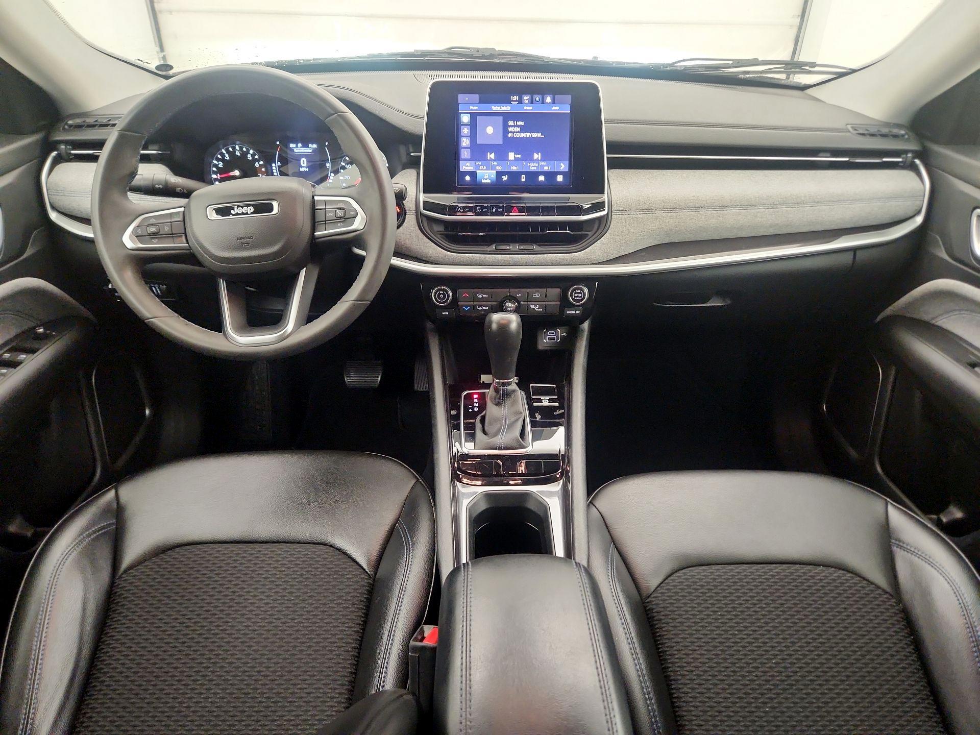 Thumbnail: 2022 Jeep Compass - 9